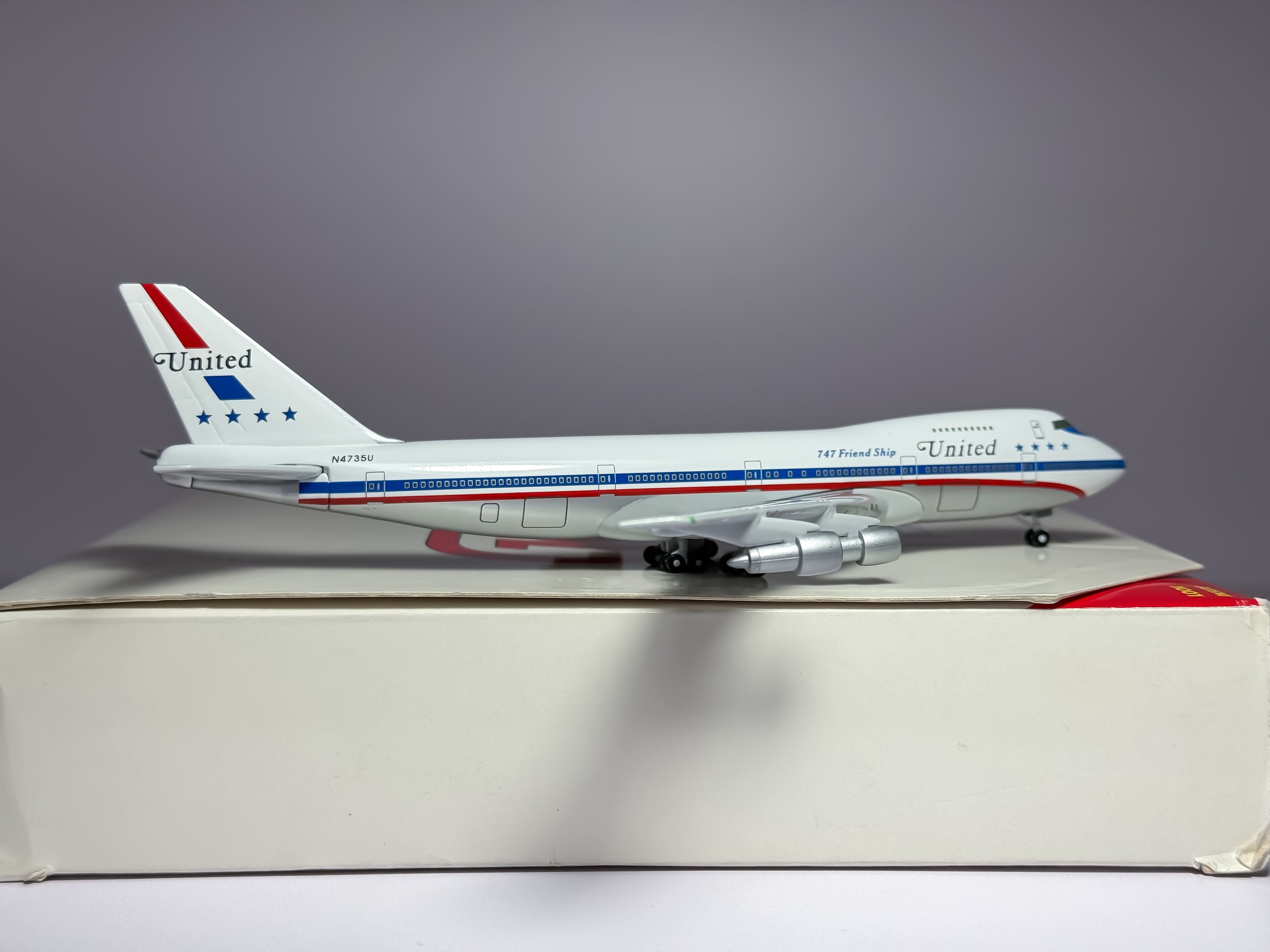 United Airlines Boeing 747-100 1:400 Gemini Jets N4735U (GJUAL045)
