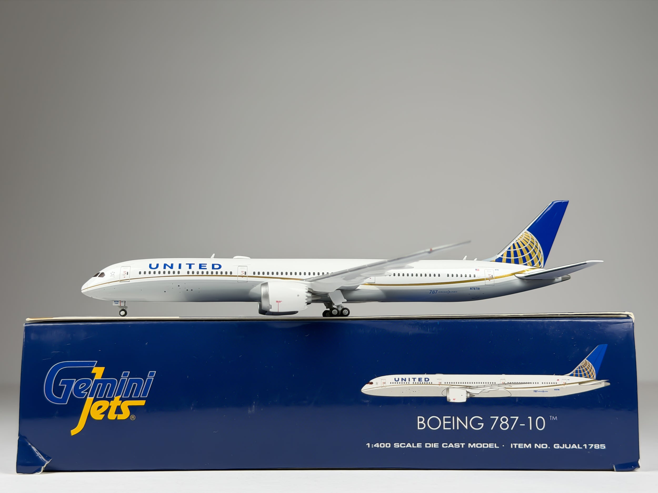 United Airlines Boeing 787-10 1:400 Gemini Jets N78791 (GJUAL1785)