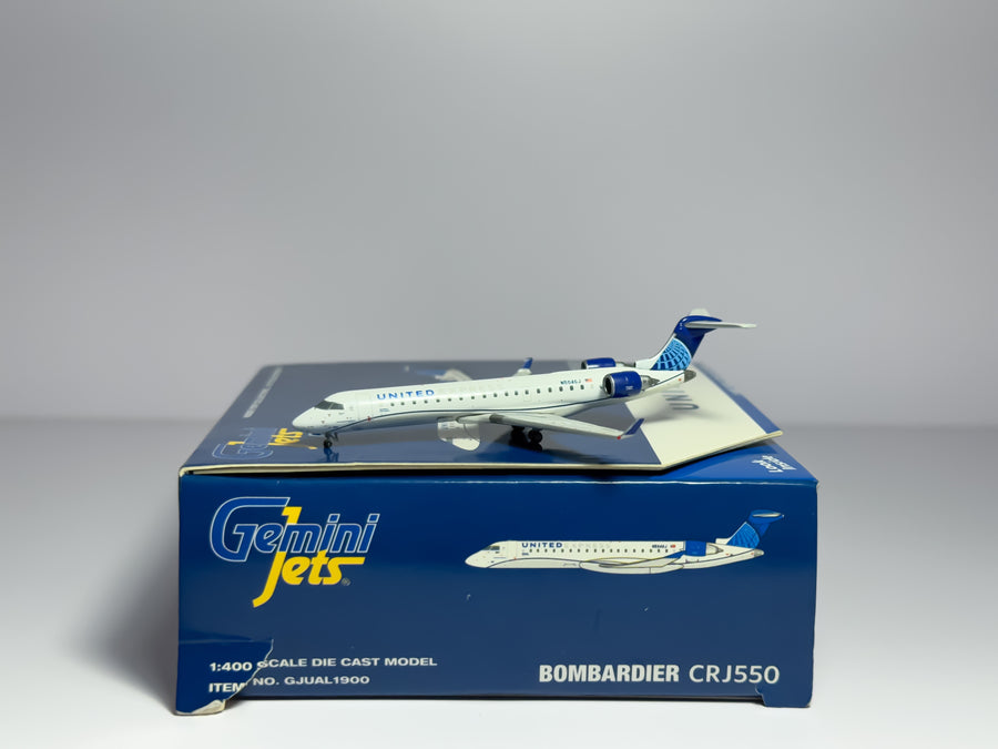 United Express Bombardier CRJ550 1:400 Gemini Jets N504GJ (GJUAL1900)