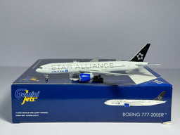 United Airlines Boeing 777-200ER 1:400 Gemini Jets N77022 (GJUAL2314)