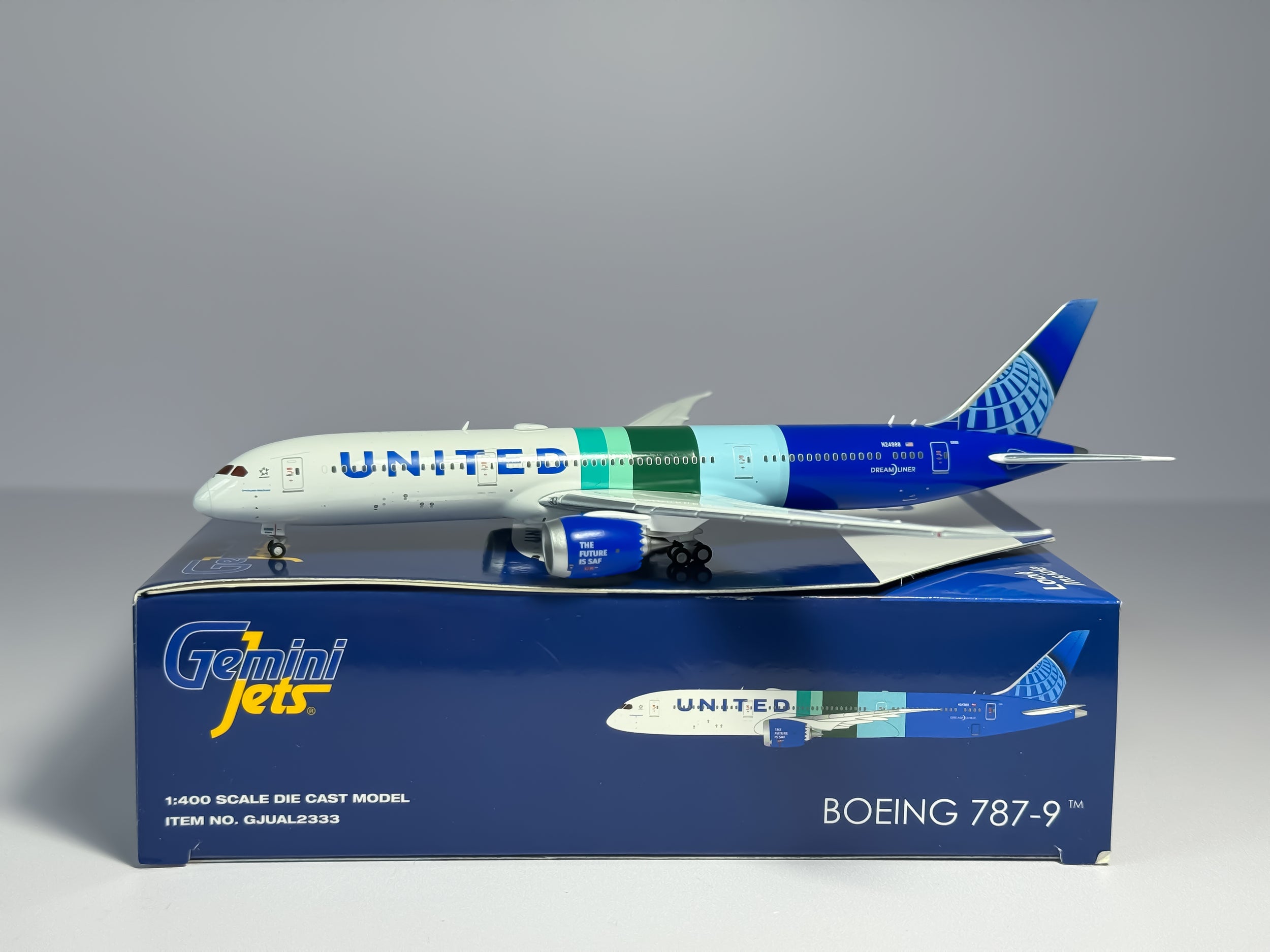 United Airlines Boeing 787-9 1:400 Gemini Jets N24988 (GJUAL2333)