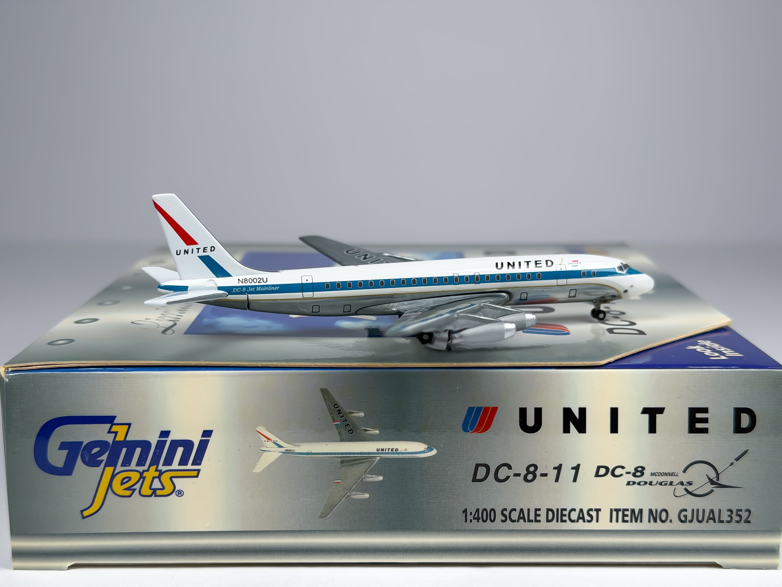 United Airlines Douglas DC-8-10 1:400 Gemini Jets N8002U (GJUAL352)