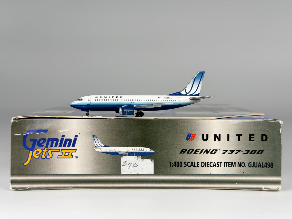 United Airlines Boeing 737-300 1:400 Gemini Jets N366UA (GJUAL498)