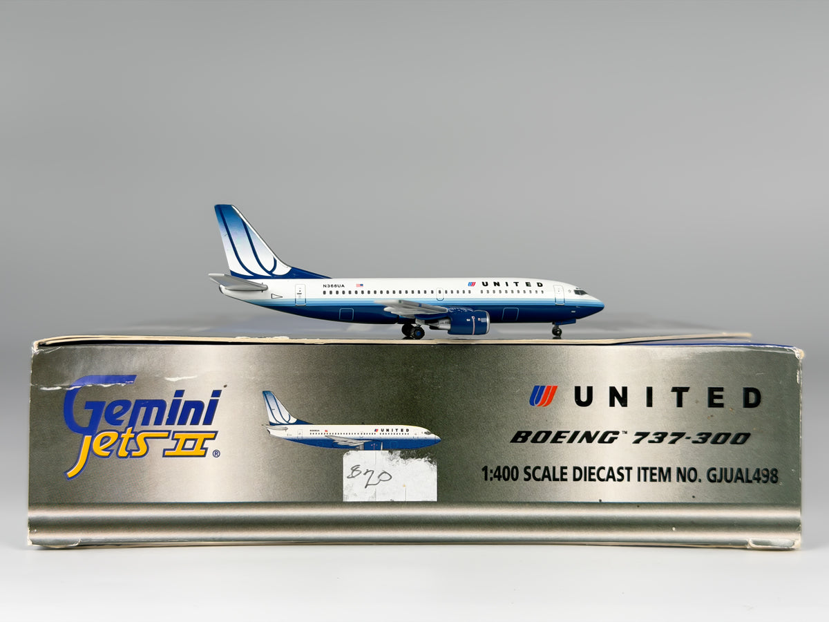 United Airlines Boeing 737-300 1:400 Gemini Jets N366UA (GJUAL498)