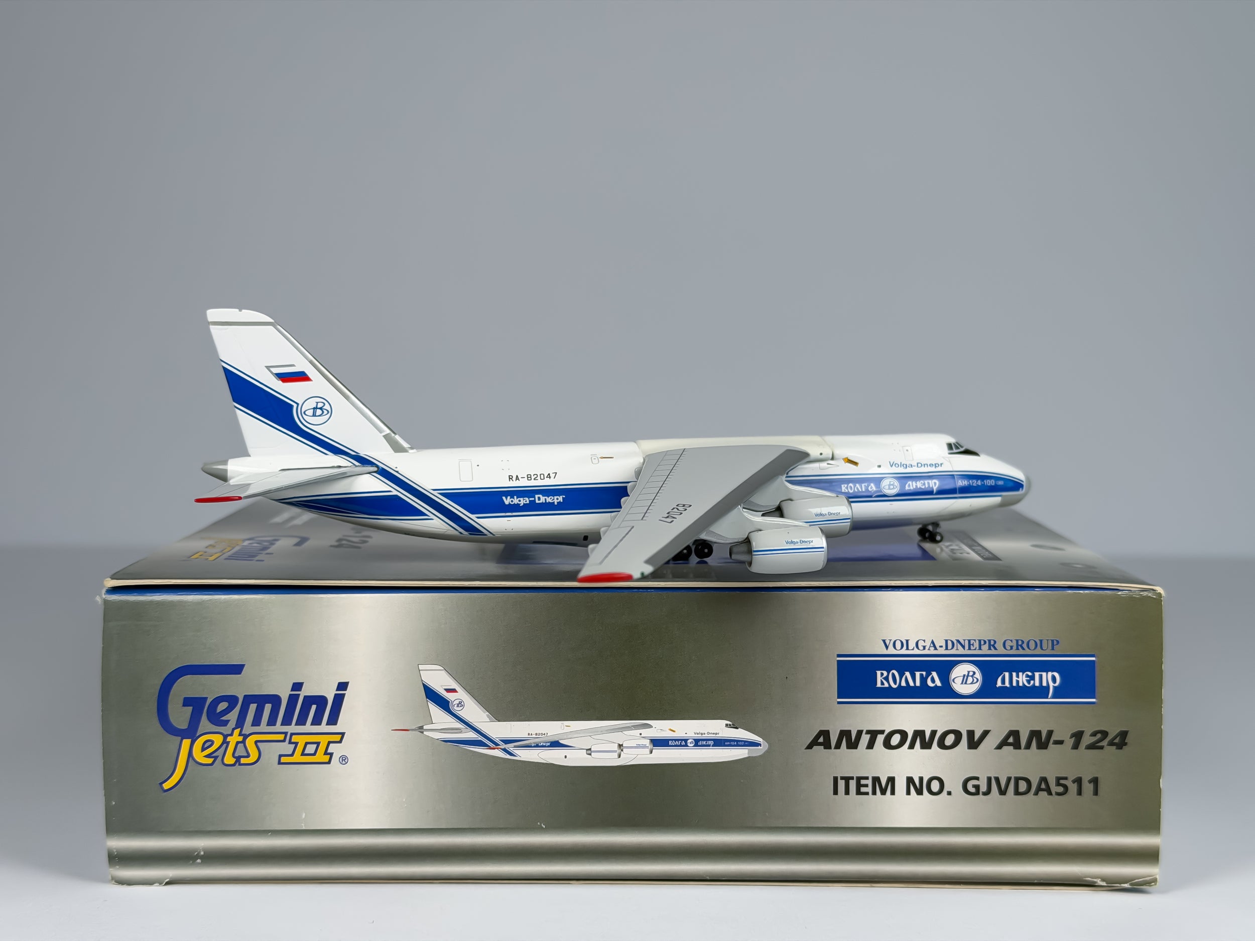 Volga-Dnepr Airlines Antonov AN-124 1:400 Gemini Jets RA-82047 (GJVDA511)