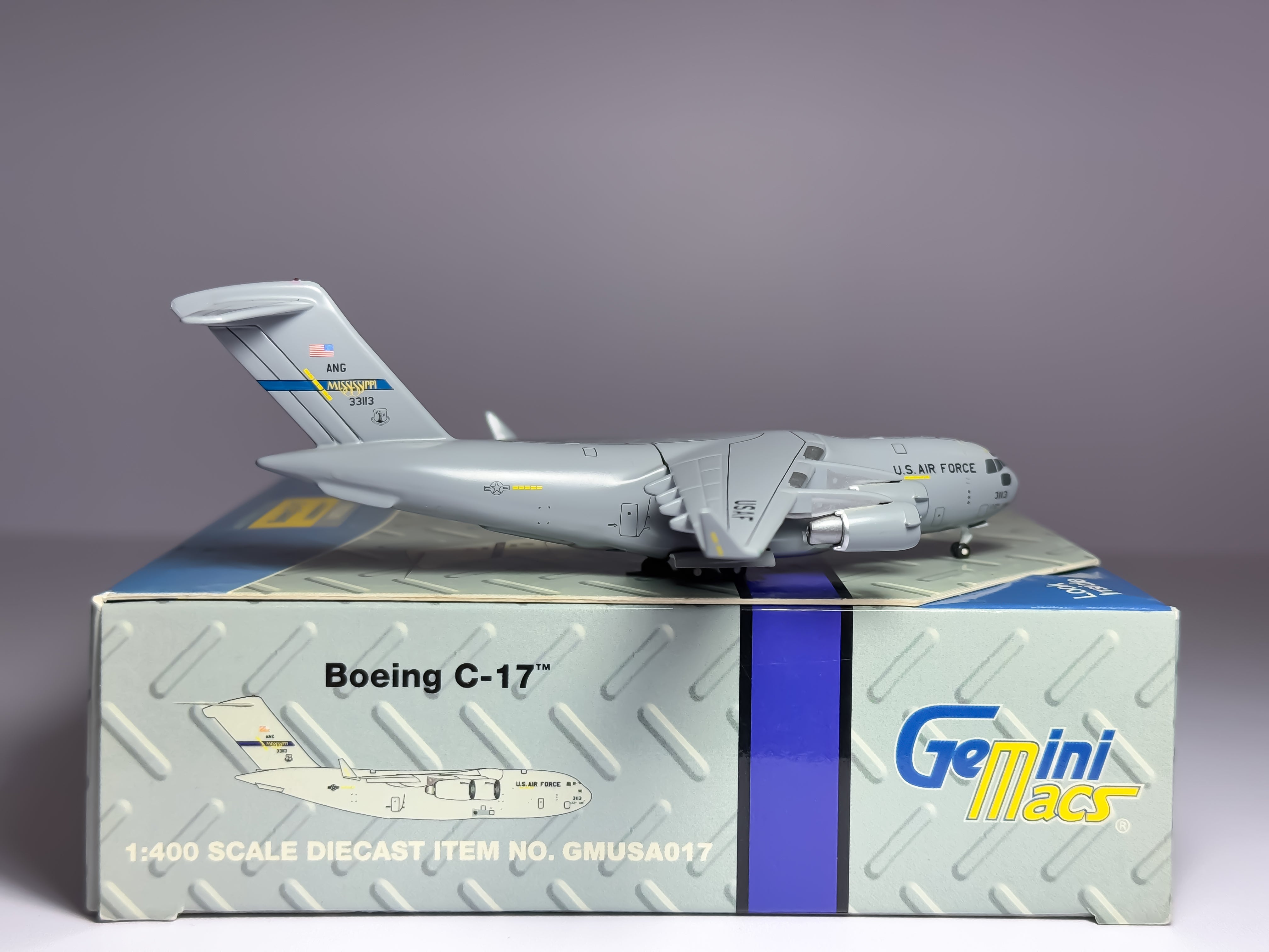 U.S Air Force (USAF) Lockheed C-17 Globemaster 1:400 Gemini Jets 33113 (GMUSA017)