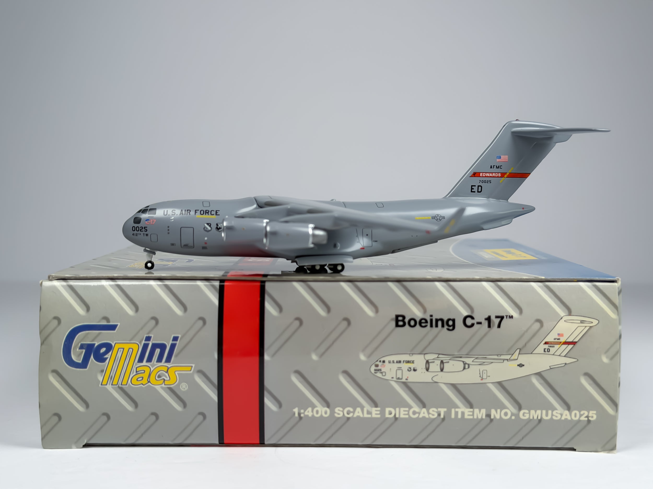 U.S Air Force (USAF) Lockheed C-17 Globemaster 1:400 Gemini Jets 70025 (GMUSA025)
