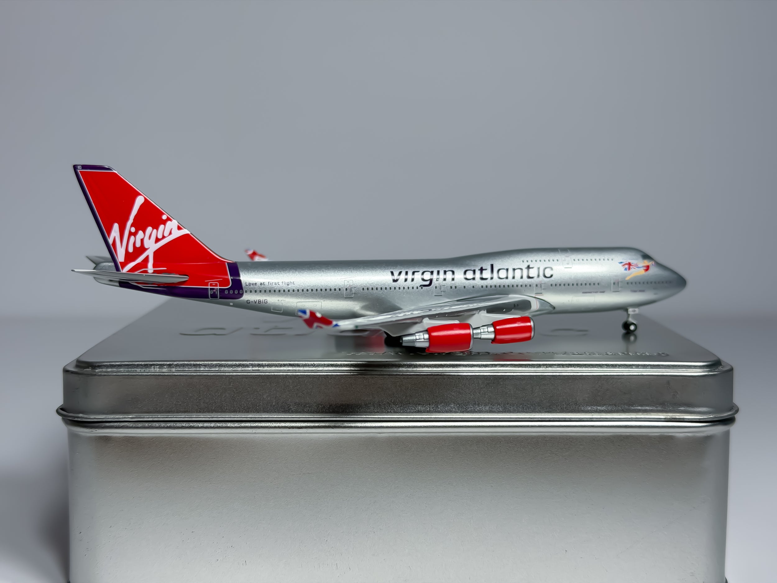 Virgin Atlantic Boeing 747-400 1:400 Gemini Jets G-VBIG (GJVIR506)