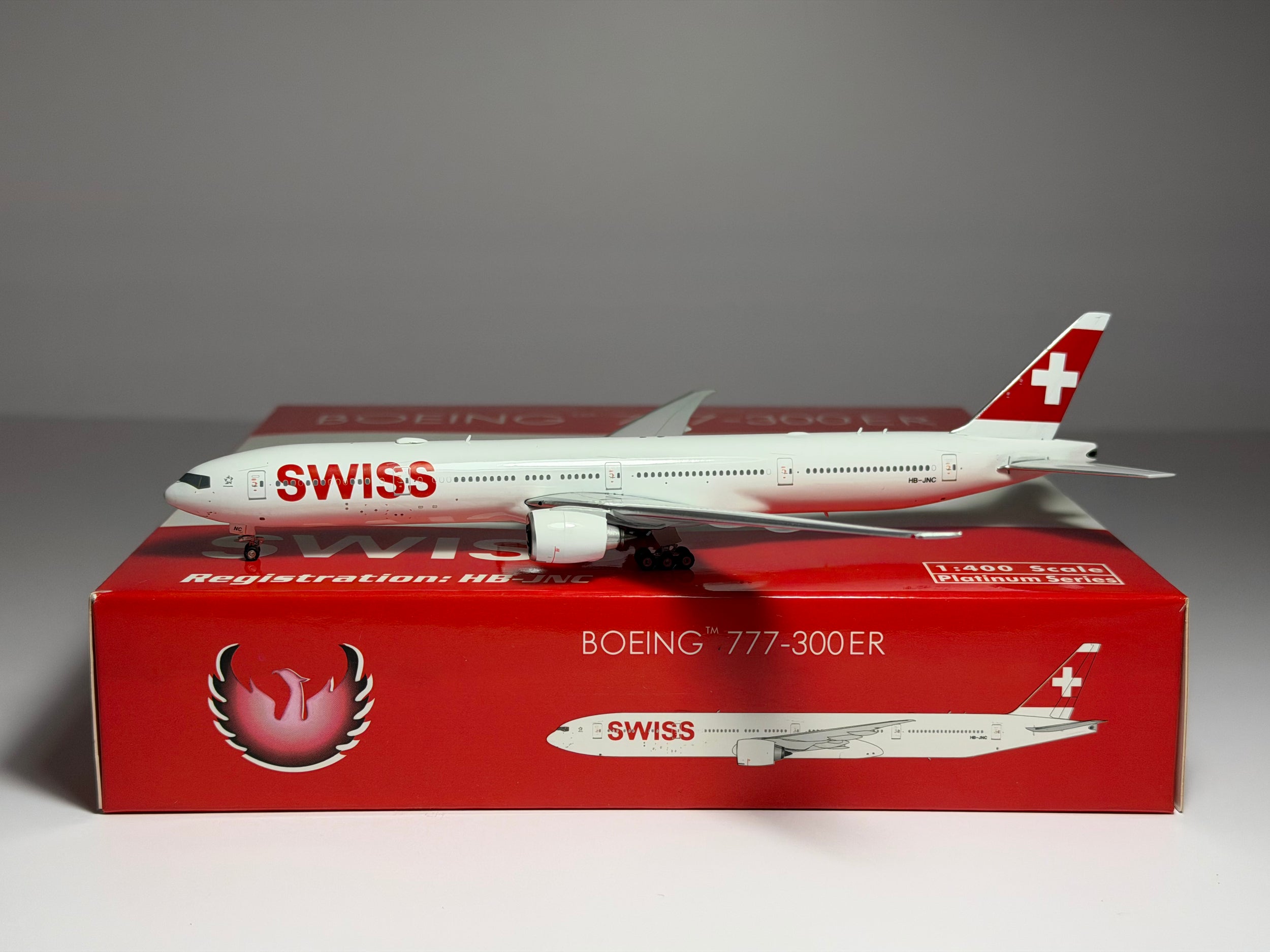 Phoenix Model 1:400 SWISS Boeing 777-300ER HB-JNC PH411266