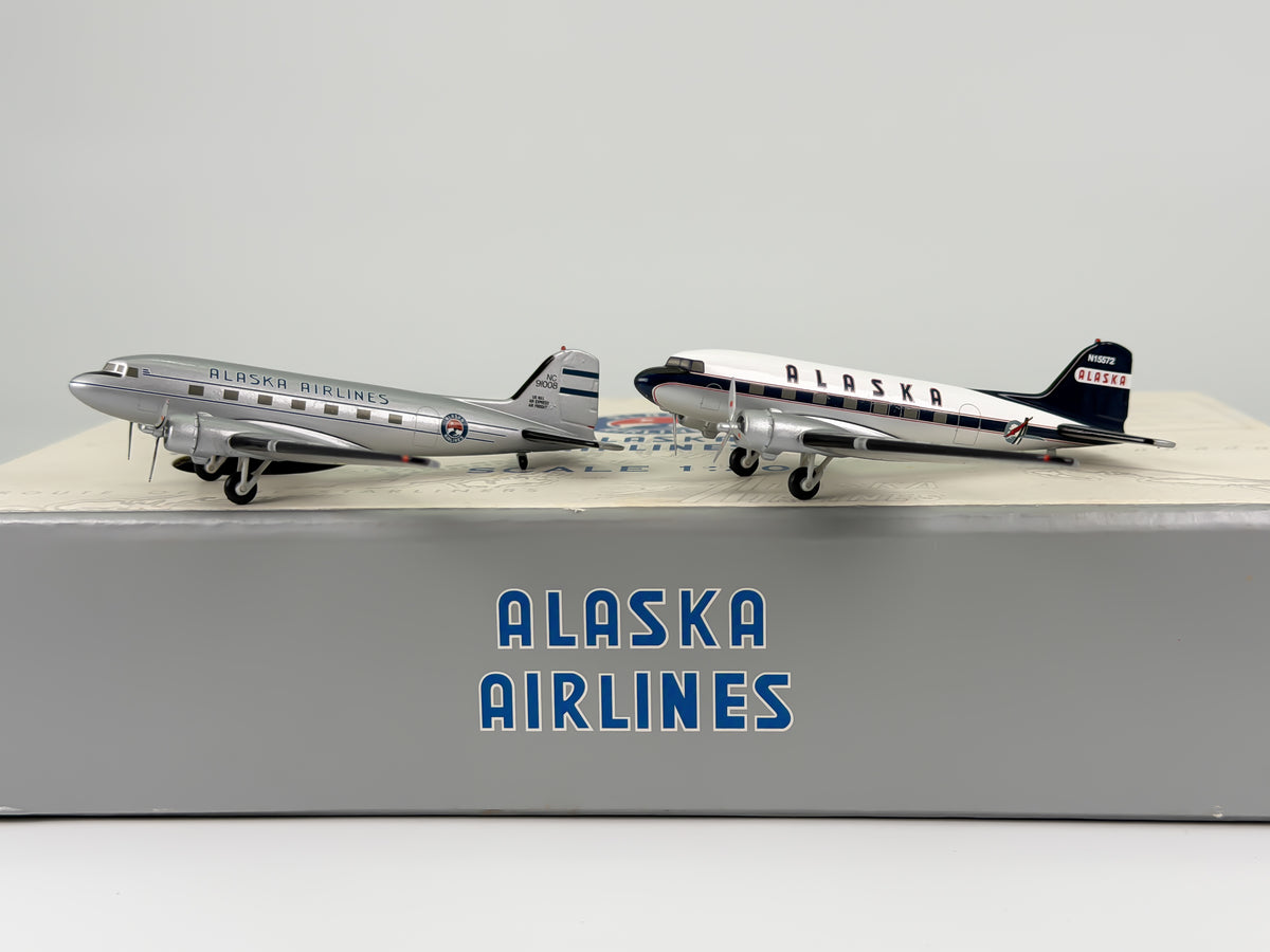 Alaska Airlines Douglas DC-3 (C-47 Skytrain) 1:200 Hogan NC91008 & N15572 (HG8775)