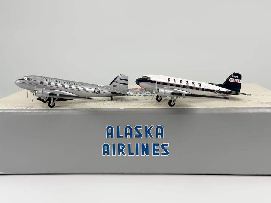 Alaska Airlines Douglas DC-3 (C-47 Skytrain) 1:200 Hogan NC91008 & N15572 (HG8775)