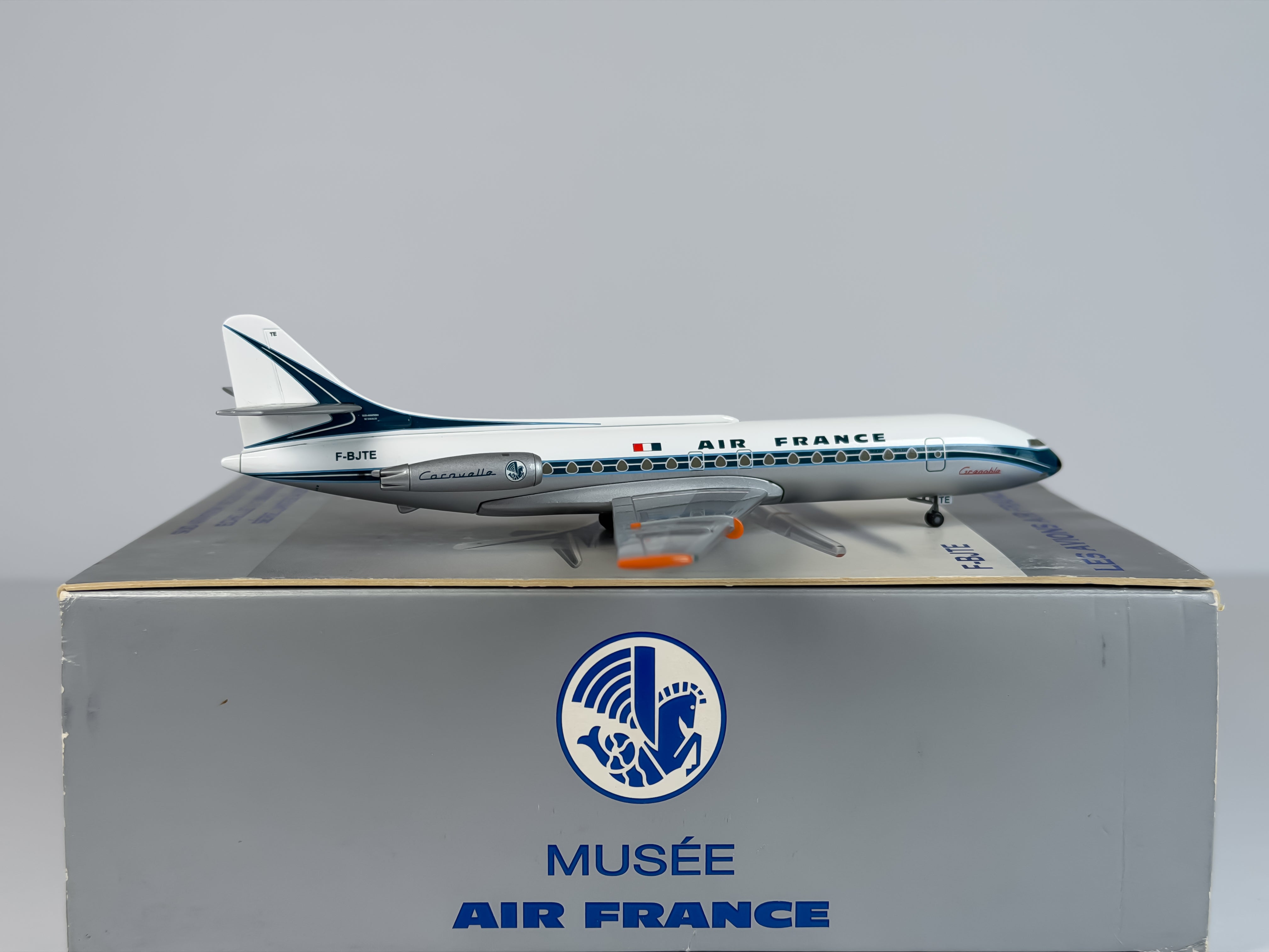 Air France Sud Aviation SE-210 Caravelle 1:200 Hogan F-BJTE (HG8928)