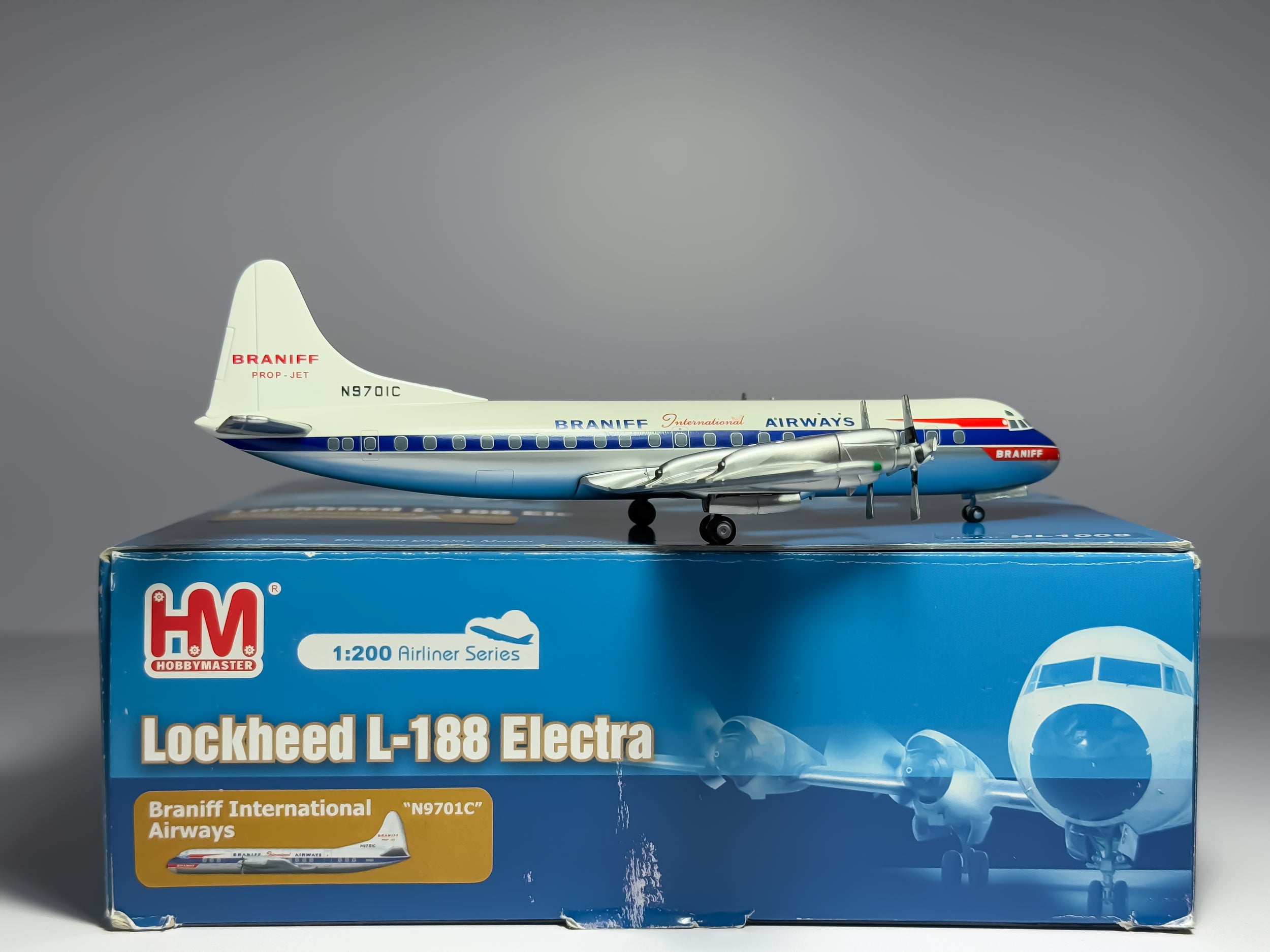 Braniff International Lockheed L-188 Electra 1:200 Hobby Master N9701C (HL1008)