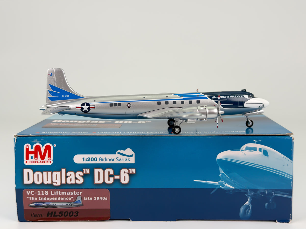 U.S Air Force (USAF) Douglas C-118 Liftmaster 1:200 Hobby Master 46-505 (HL5003)