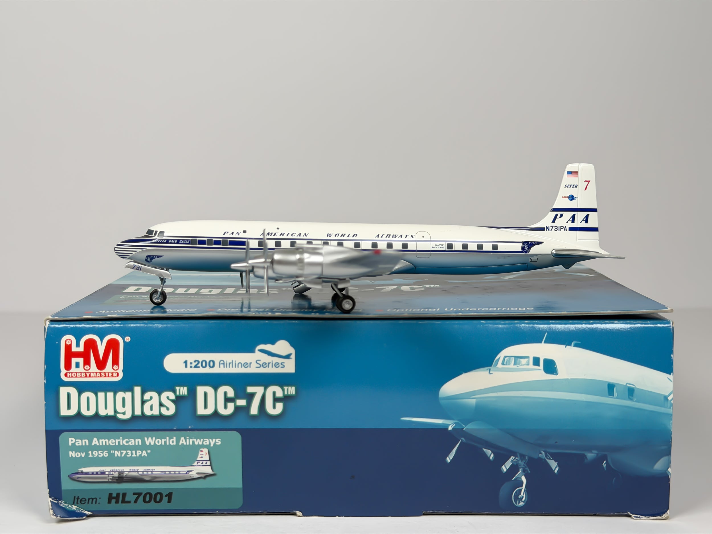 Pan American Douglas DC-7 1:200 Hobby Master N731PA (HL7001)
