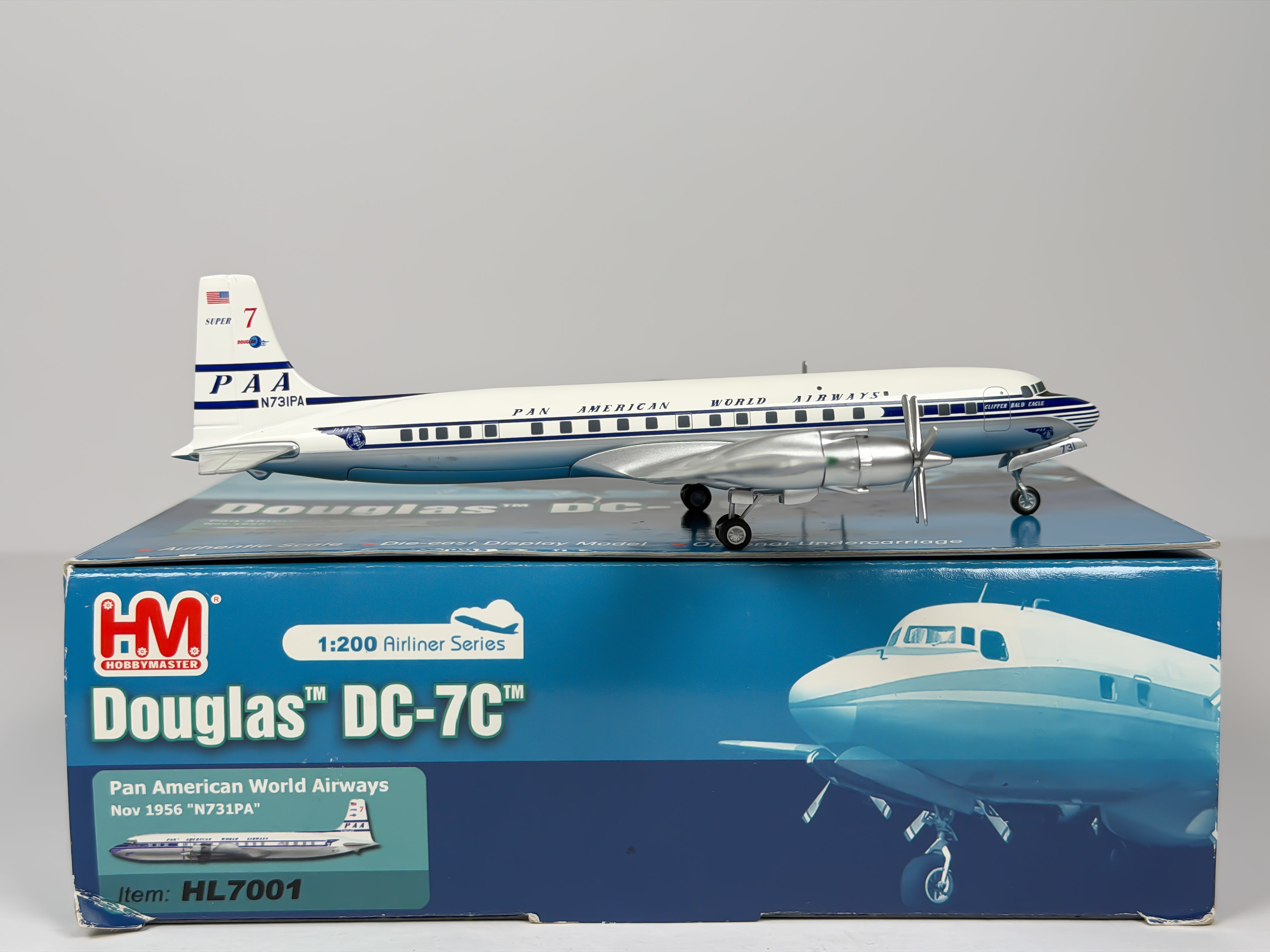 Pan American Douglas DC-7 1:200 Hobby Master N731PA (HL7001)