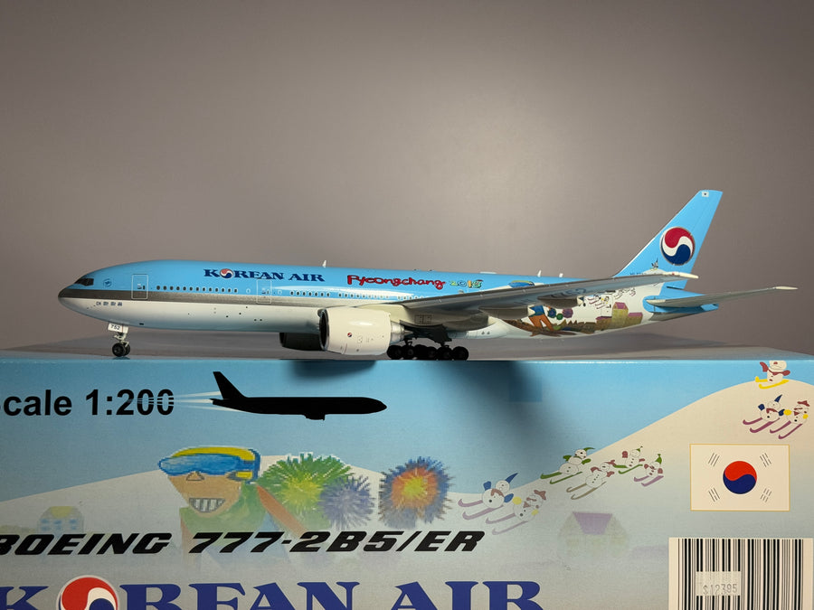 JC Wings 1:200 Korean Air Boeing 777-200ER HL7752 Pyeongchang 2018 FL2003