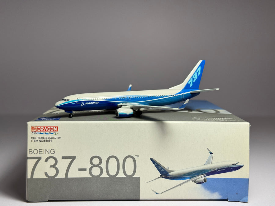 Dragon Wings 1:400 House Colors Boeing 737-800 Demonstrator 55854