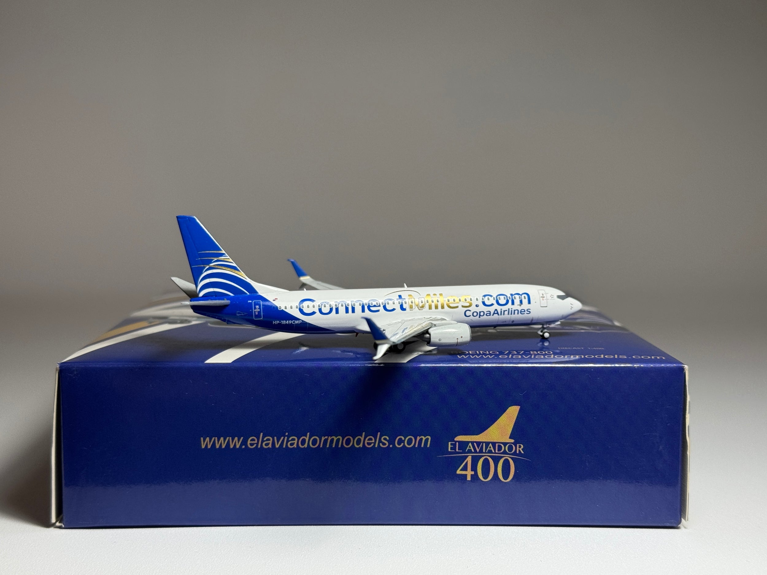 El Aviador 1:400 Copa Airlines Boeing 737-800 HP-1849CMP Connect Miles EAV400-1849