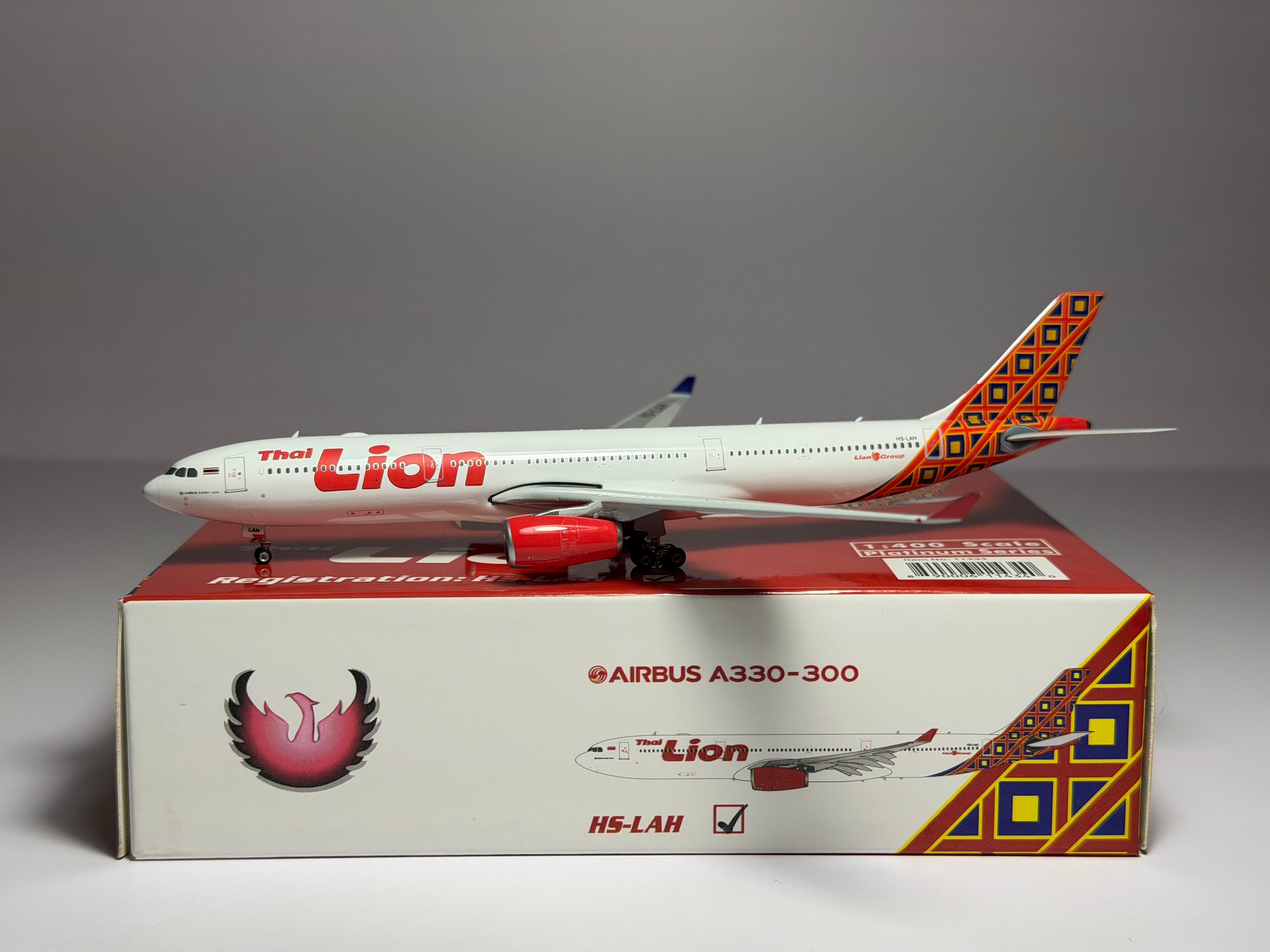 Phoenix Model 1:400 Lion Thai Airbus A330-300 HS-LAH current colors PH411434