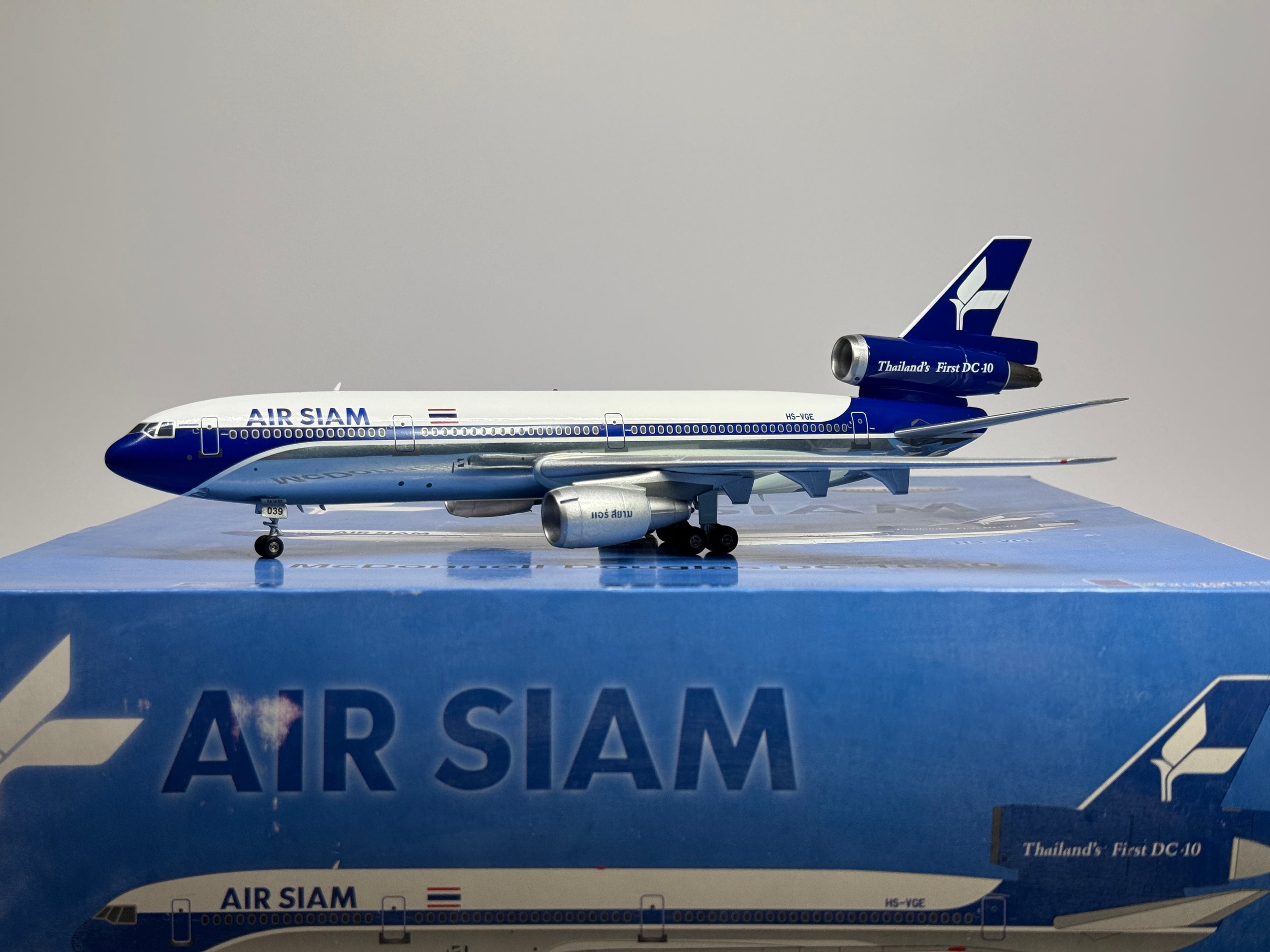 Inflight200 Air Siam McDonnell Douglas DC-10-30 HS-VGE old scheme IFDC100316P