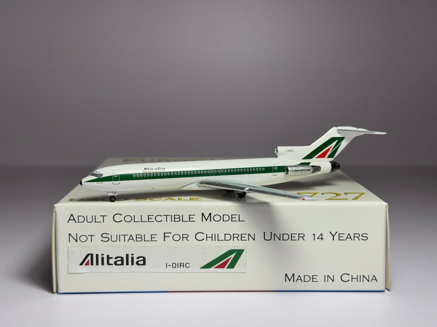 Aeroclassics 1:400 Alitalia Boeing 727-200 I-DIRC 1980s colors ACIDIRC