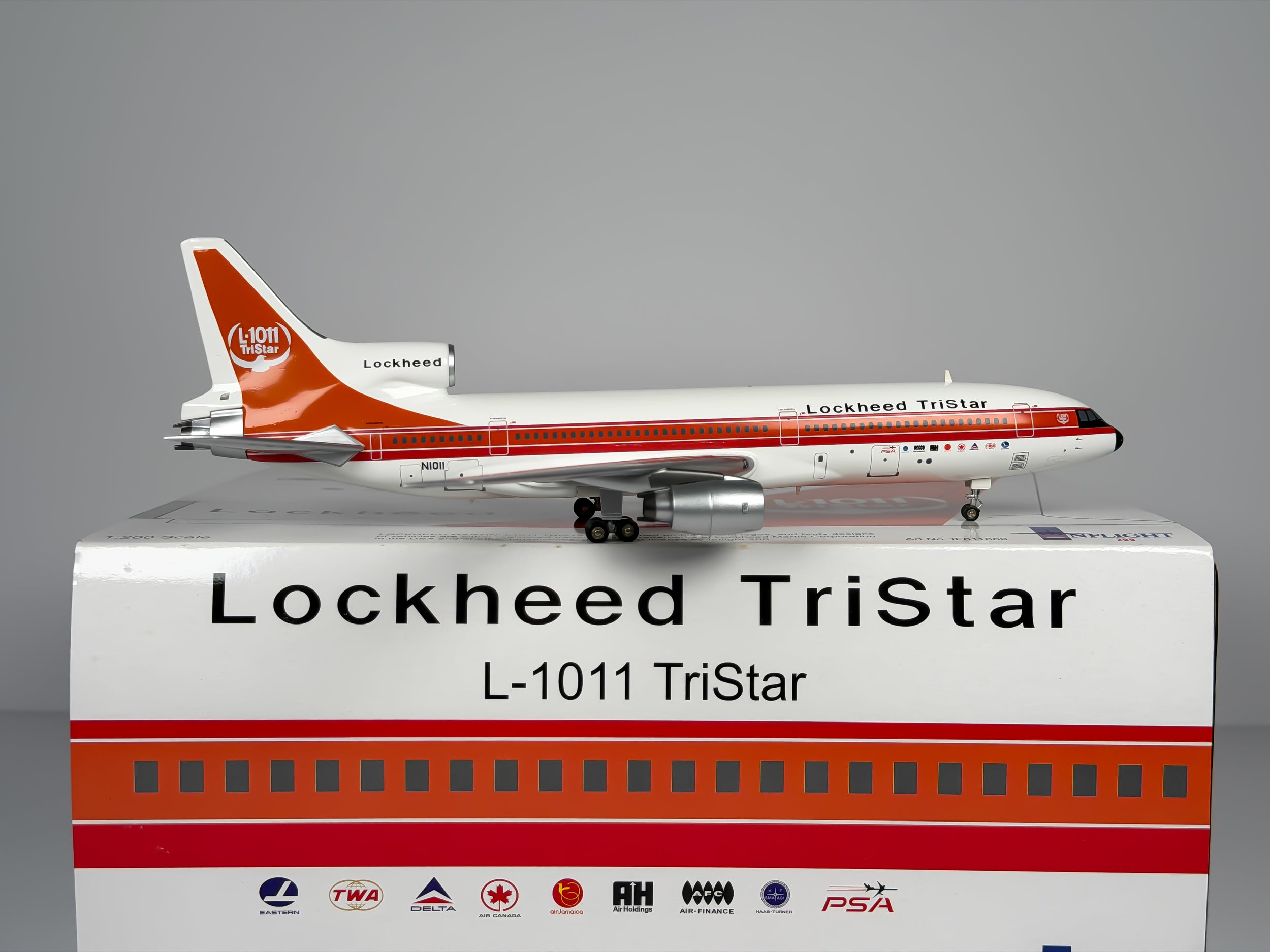 Lockheed House Lockheed L-1011 1:200 Inflight200 N1011 (IF011009)