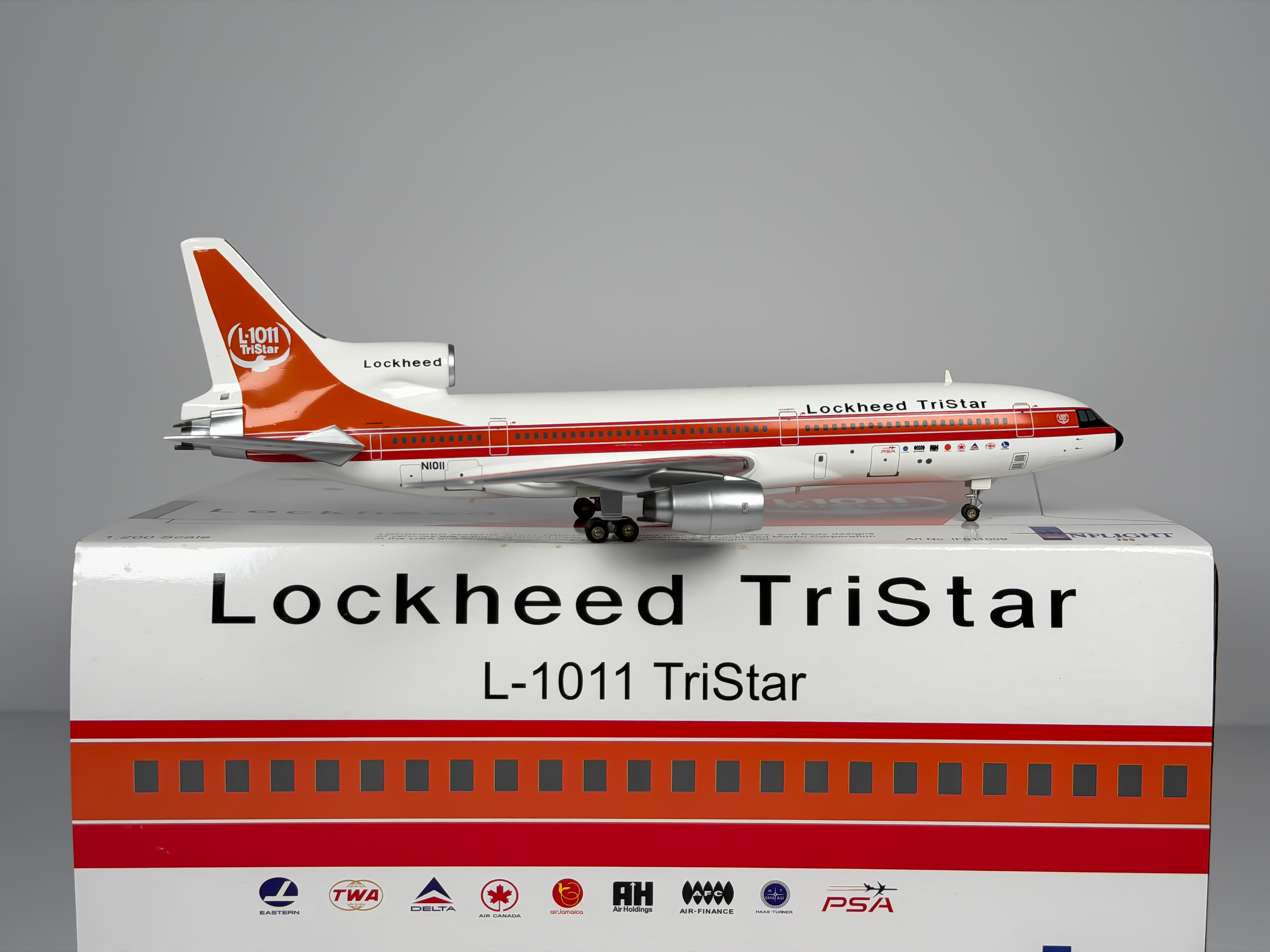Lockheed House Lockheed L-1011 1:200 Inflight200 N1011 (IF011009)