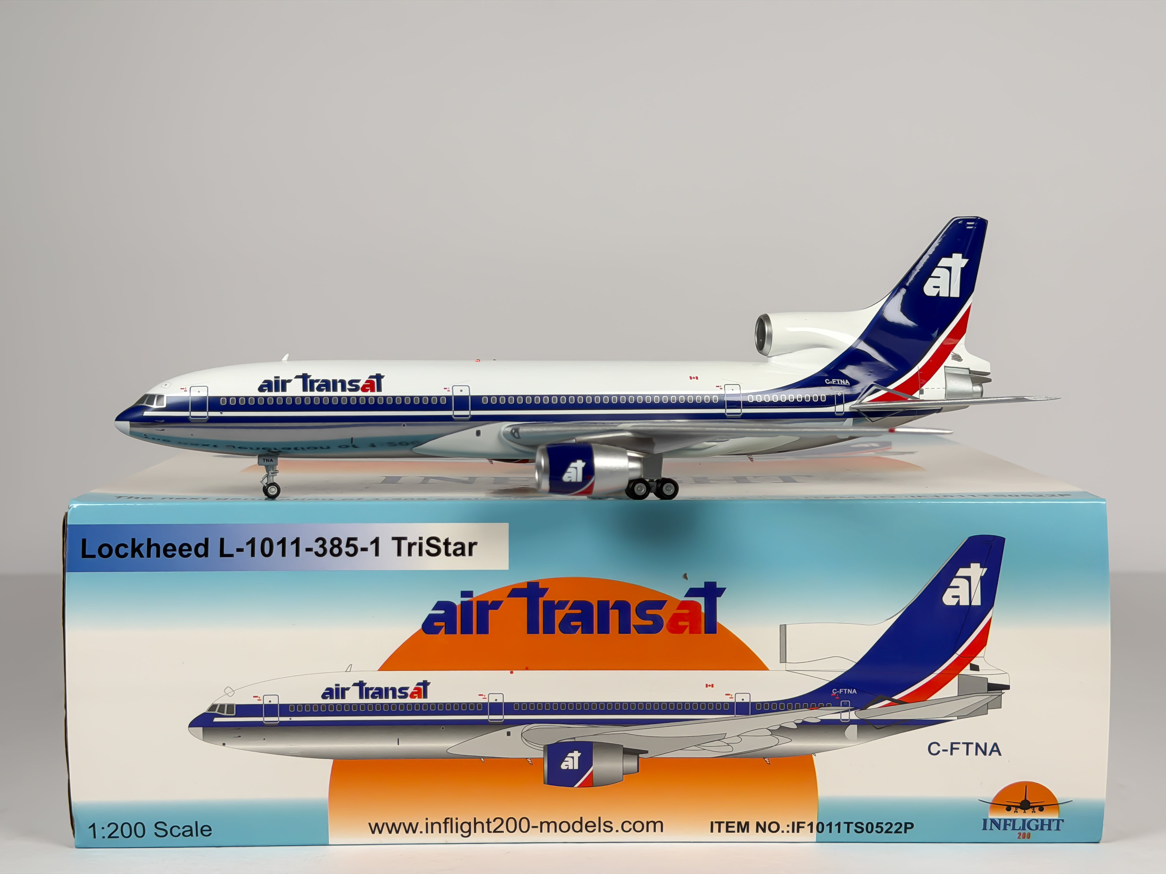 Air Transat Lockheed L-1011 1:200 Inflight200 C-FTNA (IF1011TS0522P)