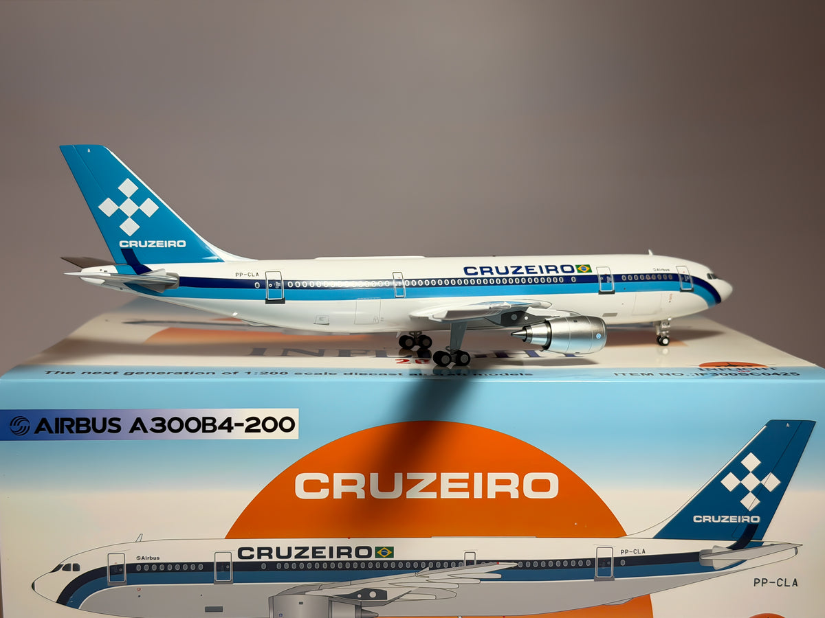 Cruziero Airbus A300 1:200 Inflight200 PP-CLA (IF300SC0425)