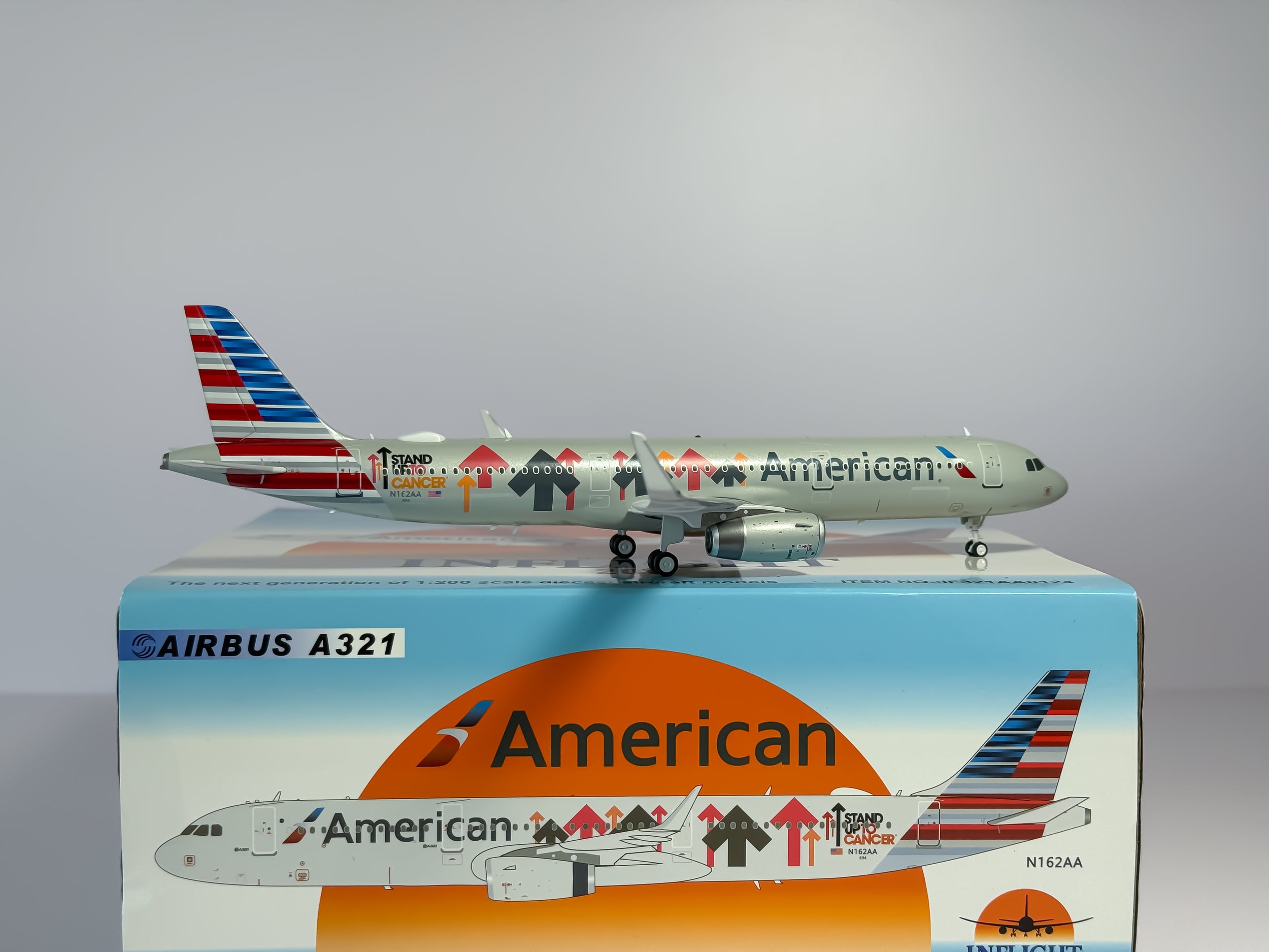 American Airlines Airbus A321 1:200 Inflight200 N162AA (IF321AA0124)