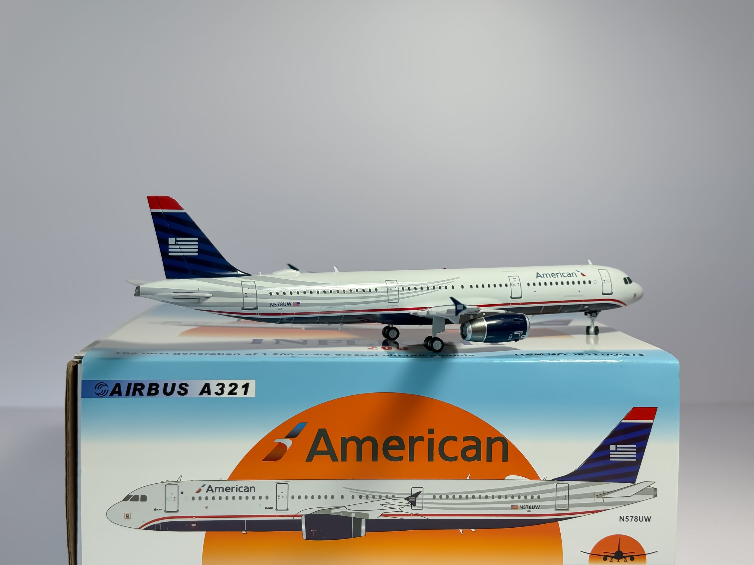American Airlines Airbus A321 1:200 Inflight200 N578UW (IF321AA578)