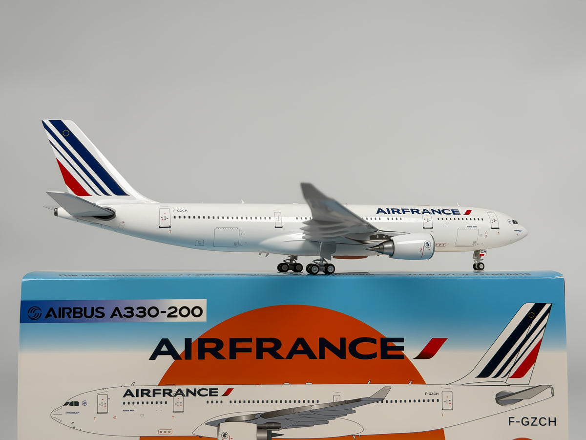 Air France Airbus A330-200 1:200 InFlight200 F-GZCH (IF332AF0419)