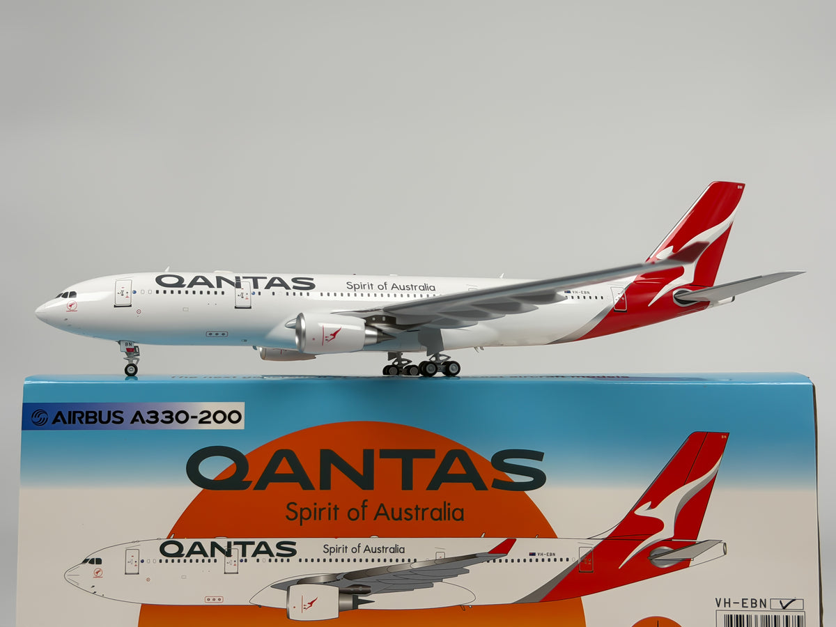 Qantas Airways Airbus A330-200 1:200 InFlight200 VH-EBN (IF332QFA0319)