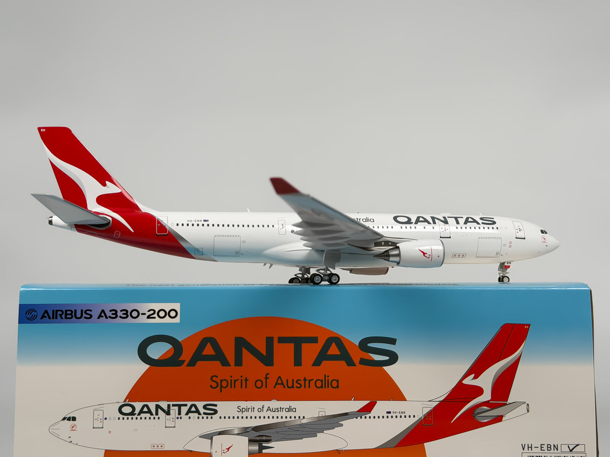 Qantas Airways Airbus A330-200 1:200 InFlight200 VH-EBN (IF332QFA0319)