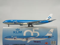 KLM Royal Dutch Airlines Airbus A330-300 1:200 InFlight200 PH-AKF (IF333KLM001)