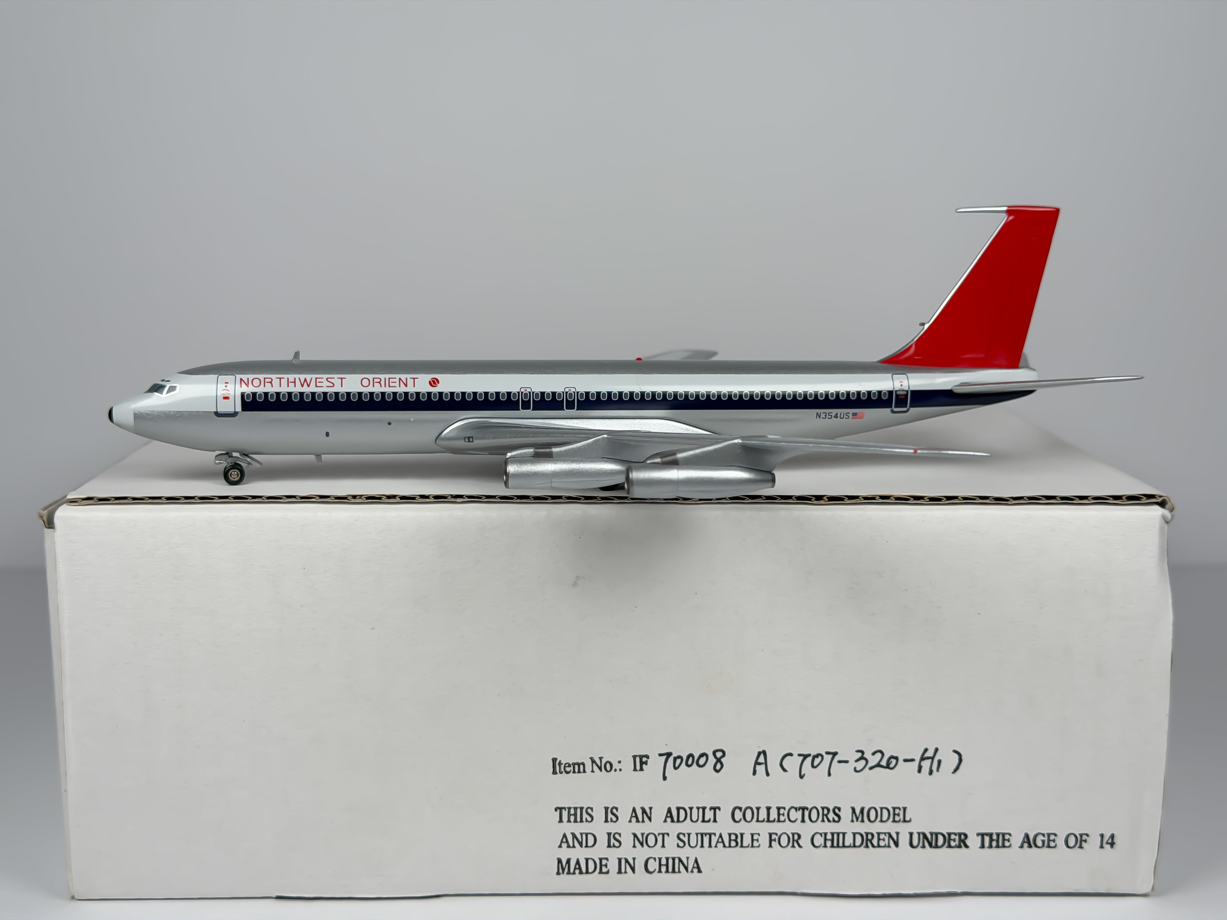 Northwest Orient Boeing 707-300 1:200 Inflight200 N354US (IF70008A)
