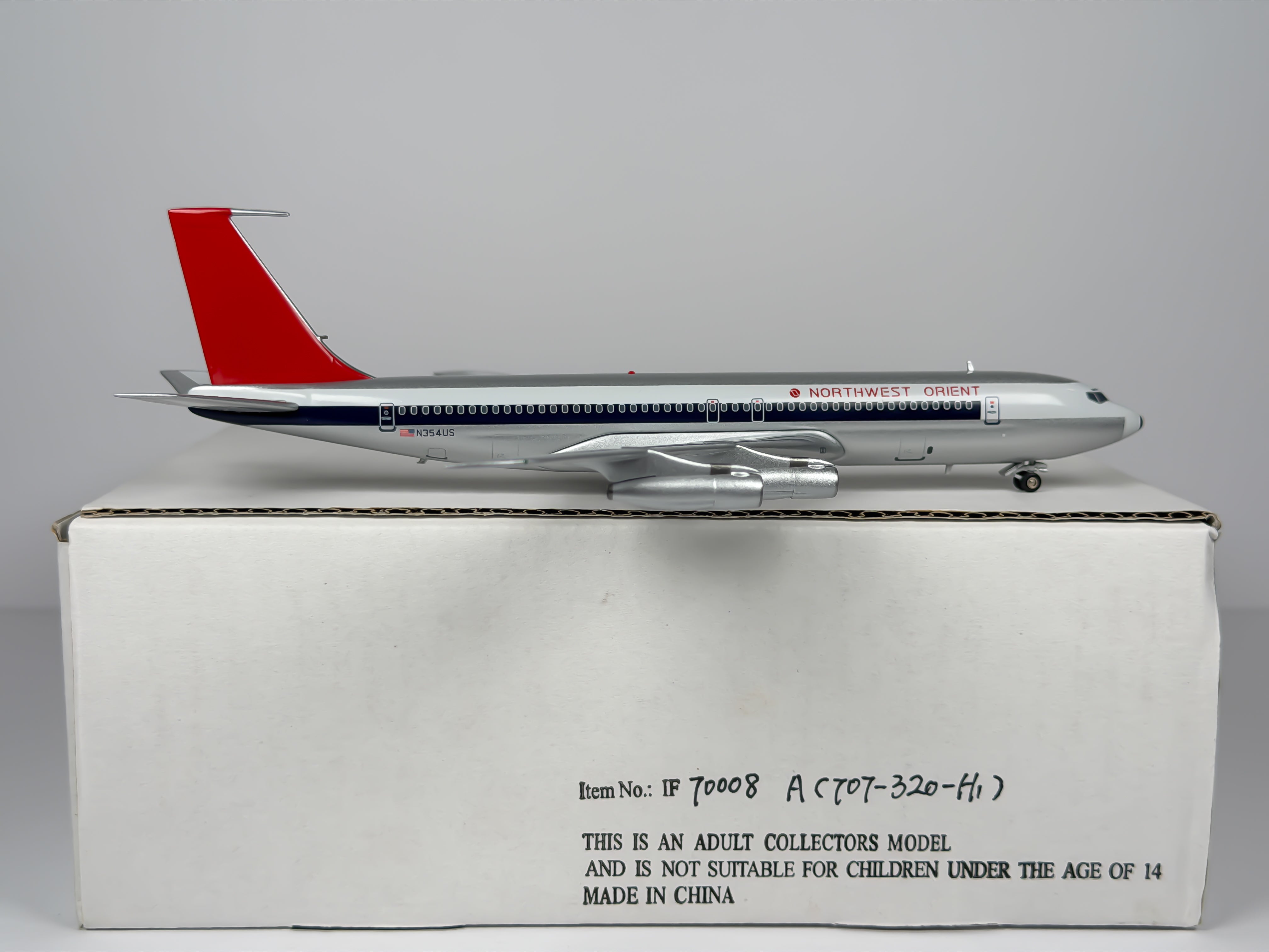 Northwest Orient Boeing 707-300 1:200 Inflight200 N354US (IF70008A)