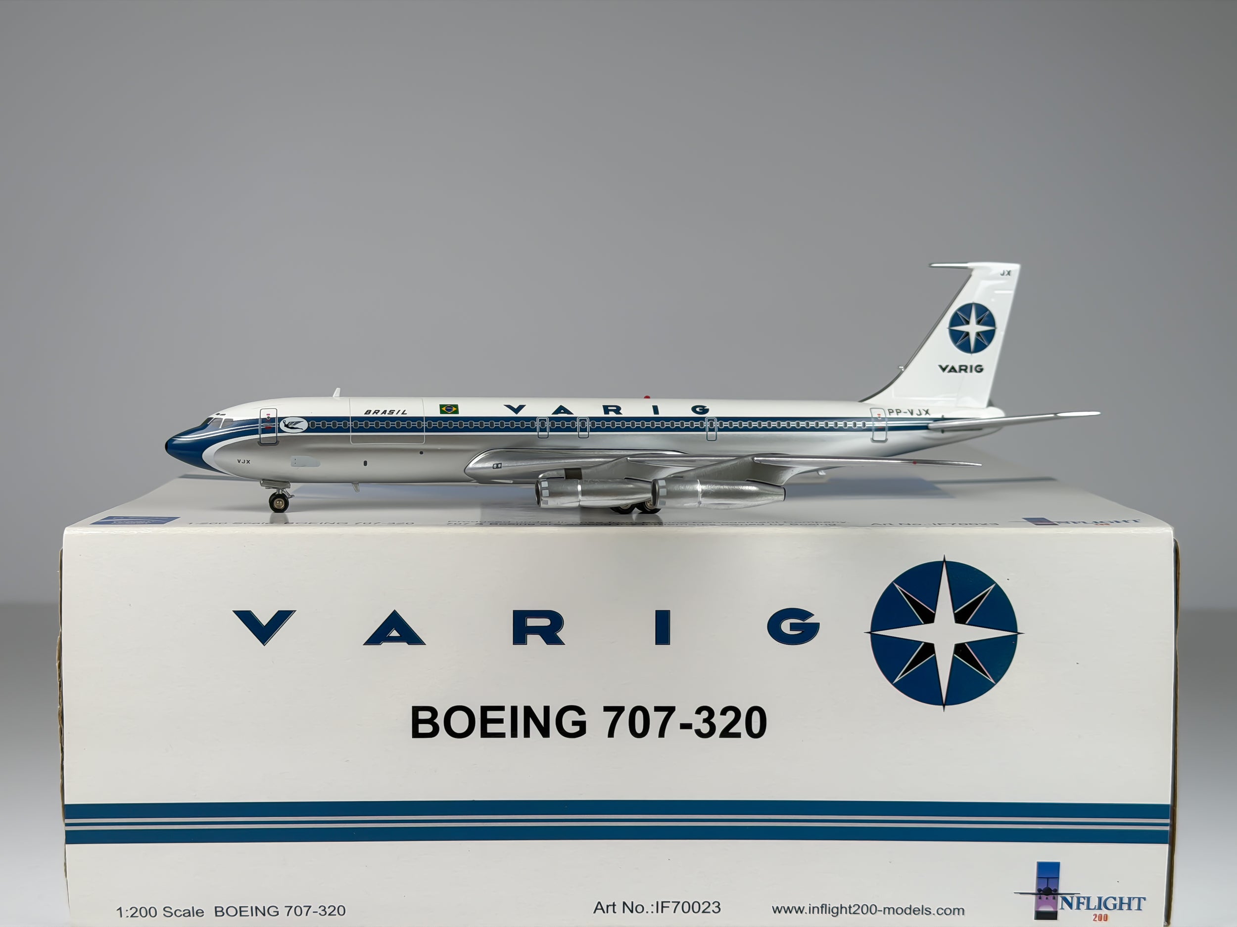 VARIG Boeing 707-300 1:200 Inflight200 PP-VJX (IF70023)