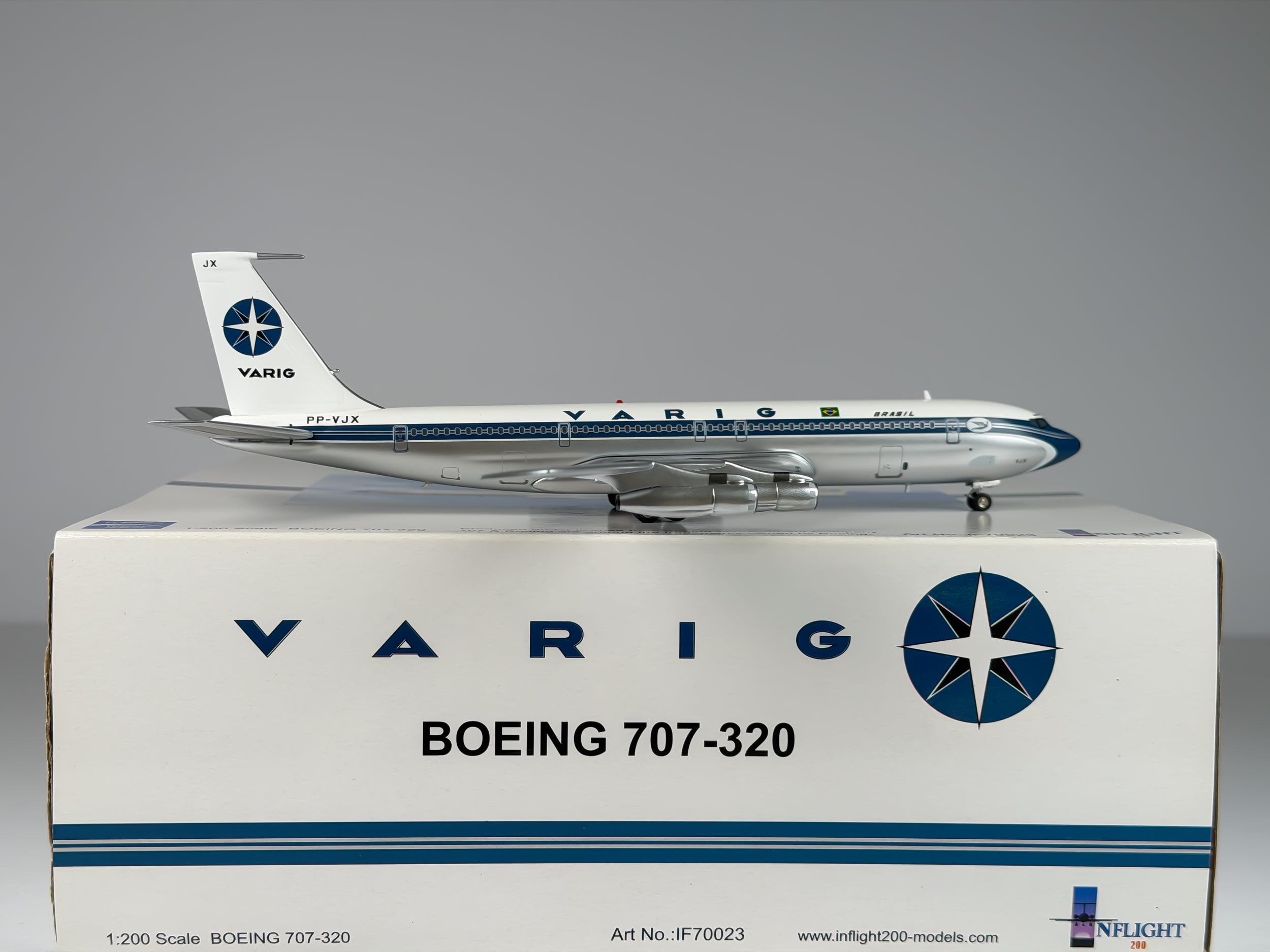VARIG Boeing 707-300 1:200 Inflight200 PP-VJX (IF70023)