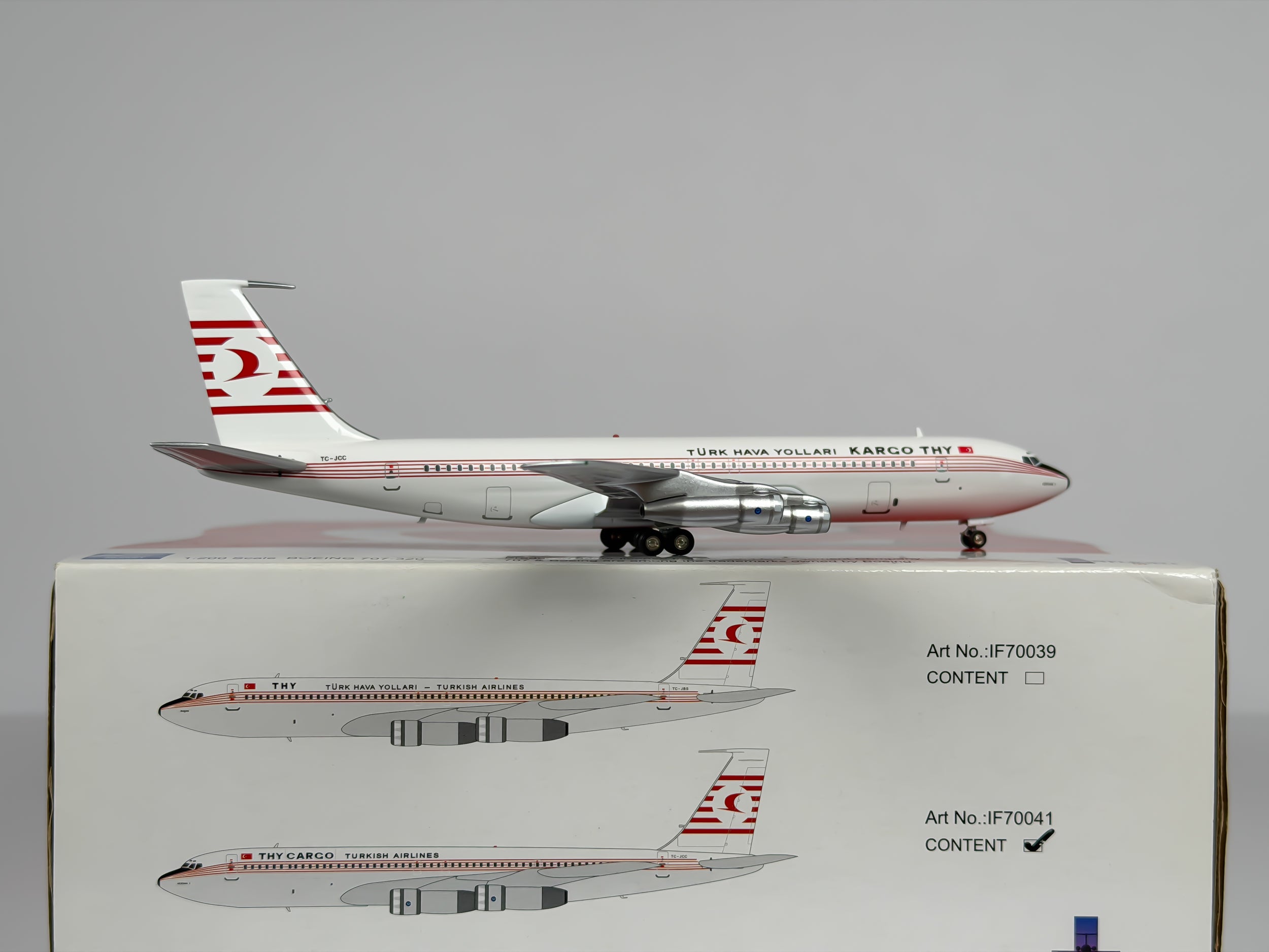 Turkish Airlines Cargo Boeing 707-300F 1:200 Inflight200 TC-JCC (IF70041)