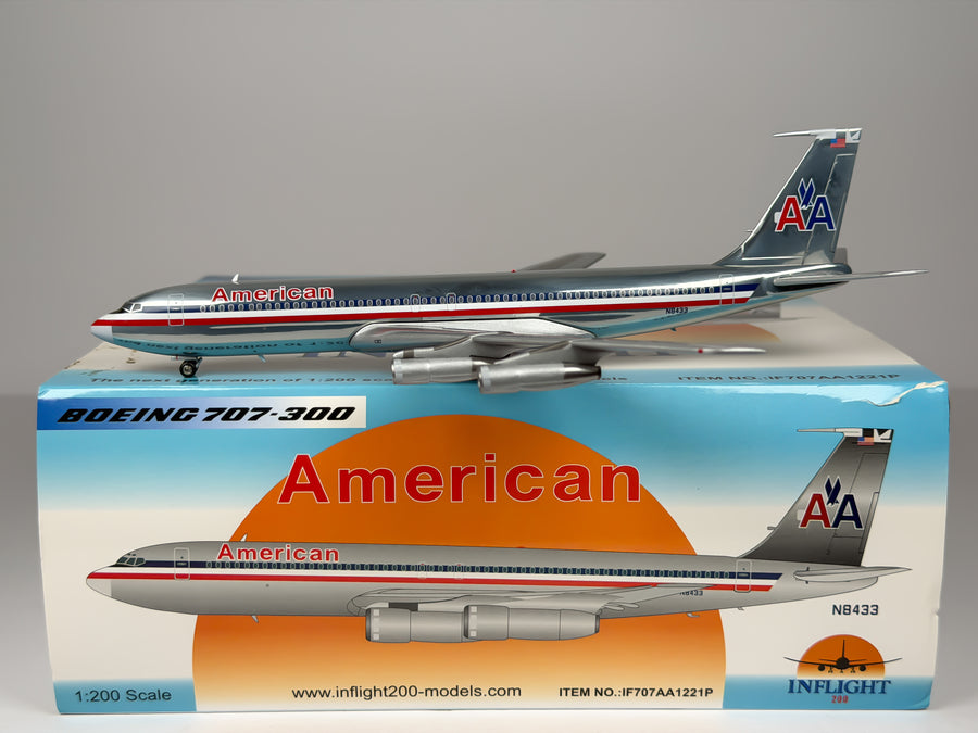 American Airlines Boeing 707-300 1:200 Inflight200 N8433 (IF707AA1221P)