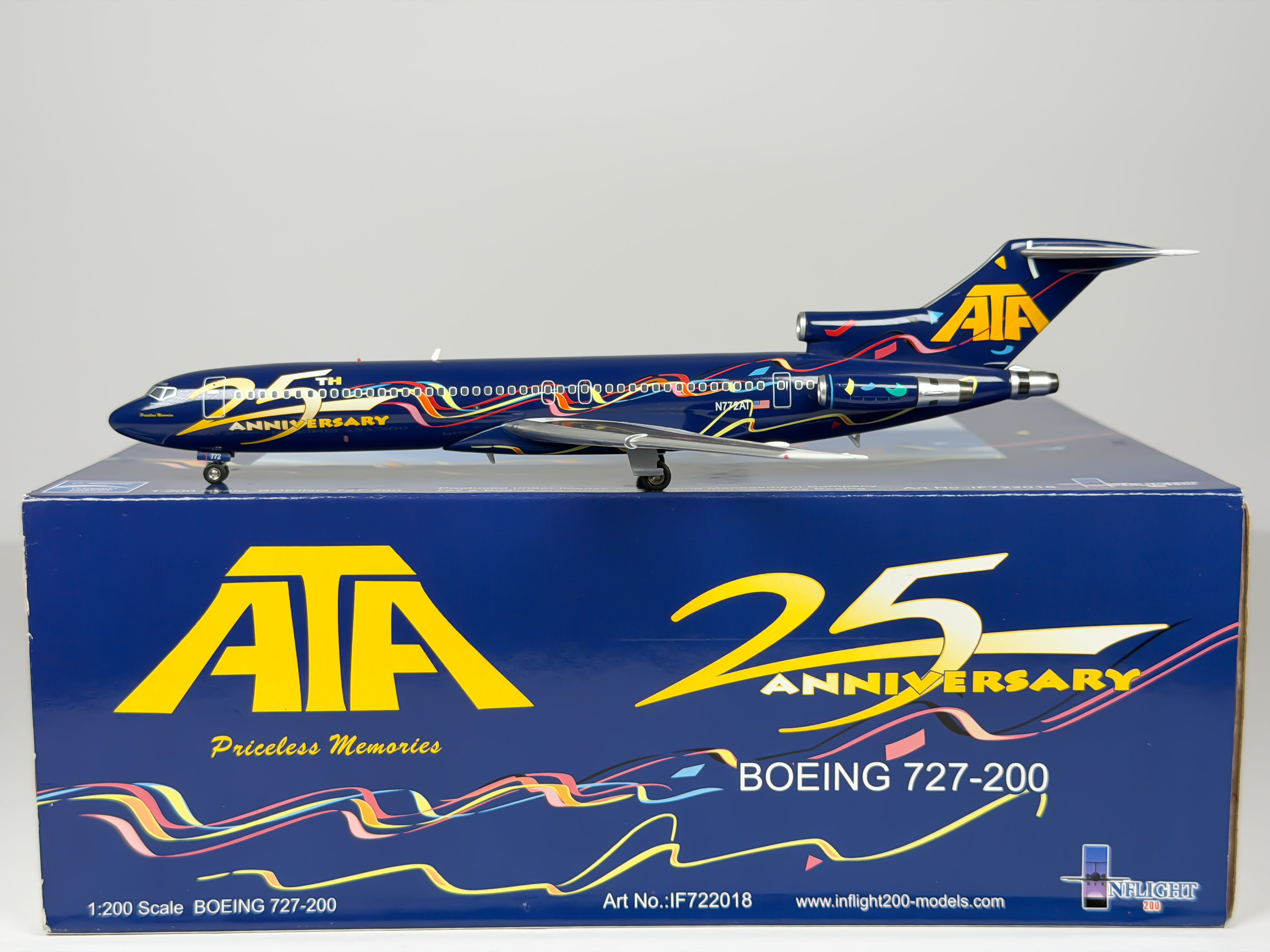 American Trans Air (ATA) Boeing 727-200 1:200 Inflight200 N772AT (IF722018)