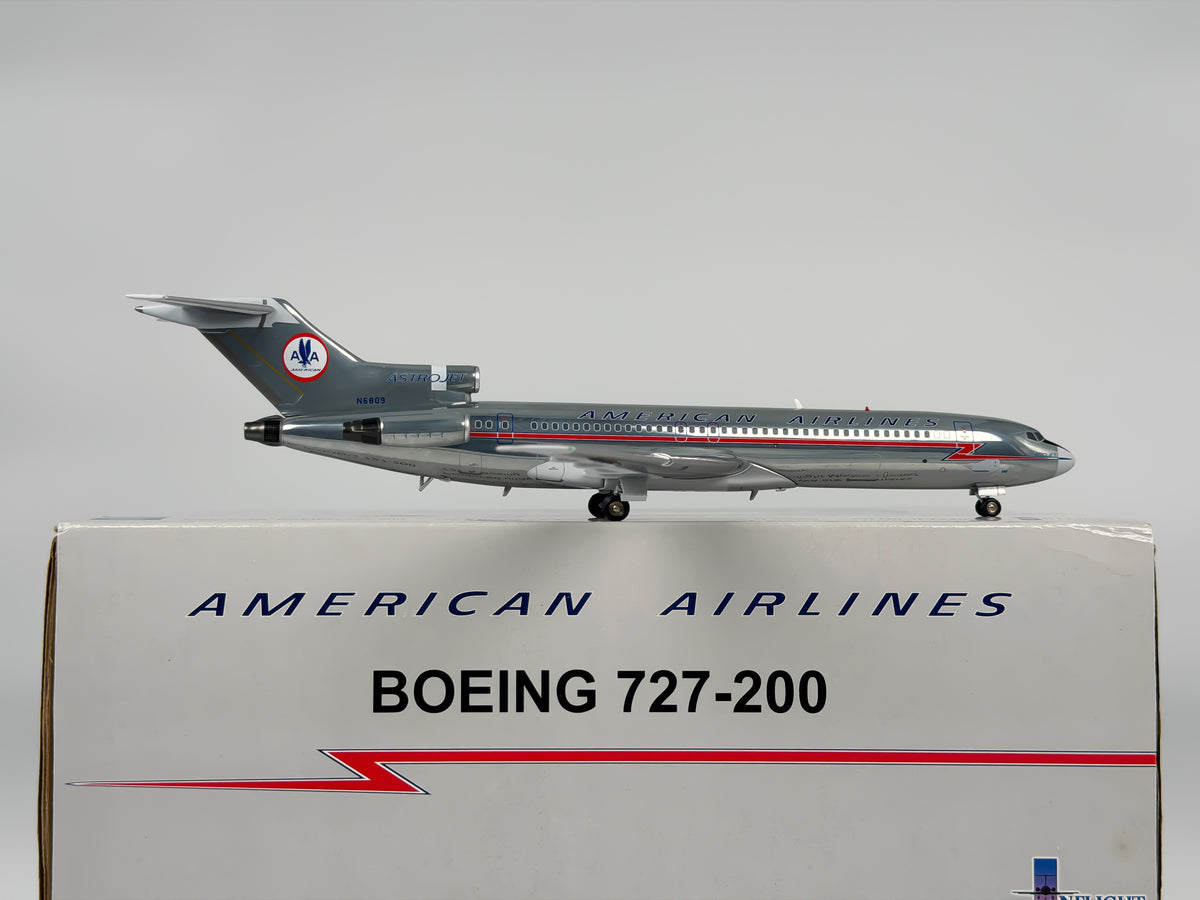American Airlines Boeing 727-200 1:200 InFlight200 N6809 (IF722023)
