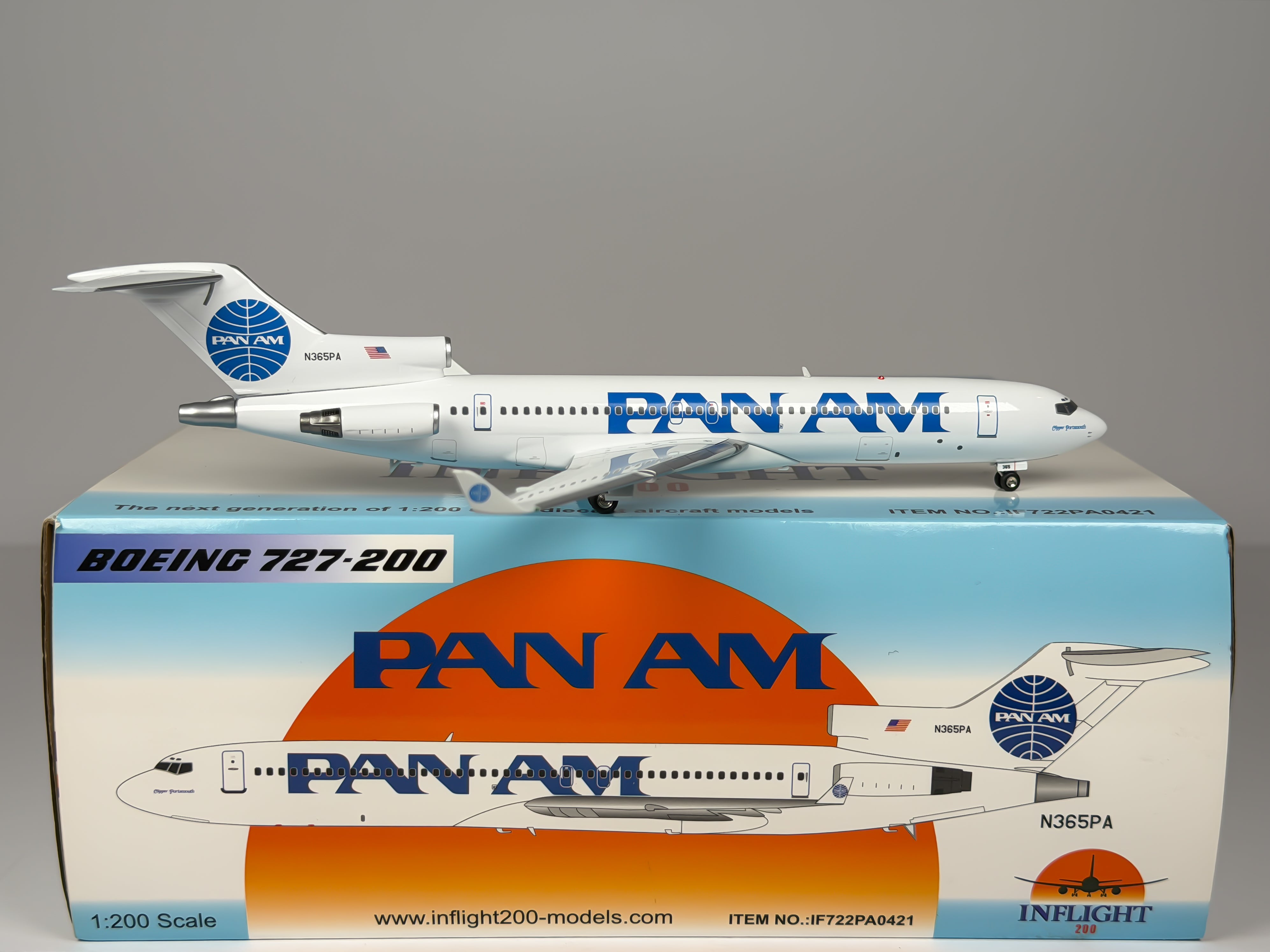 Pan American Boeing 727-200 1:200 Inflight200 N365PA (IF722PA0421)