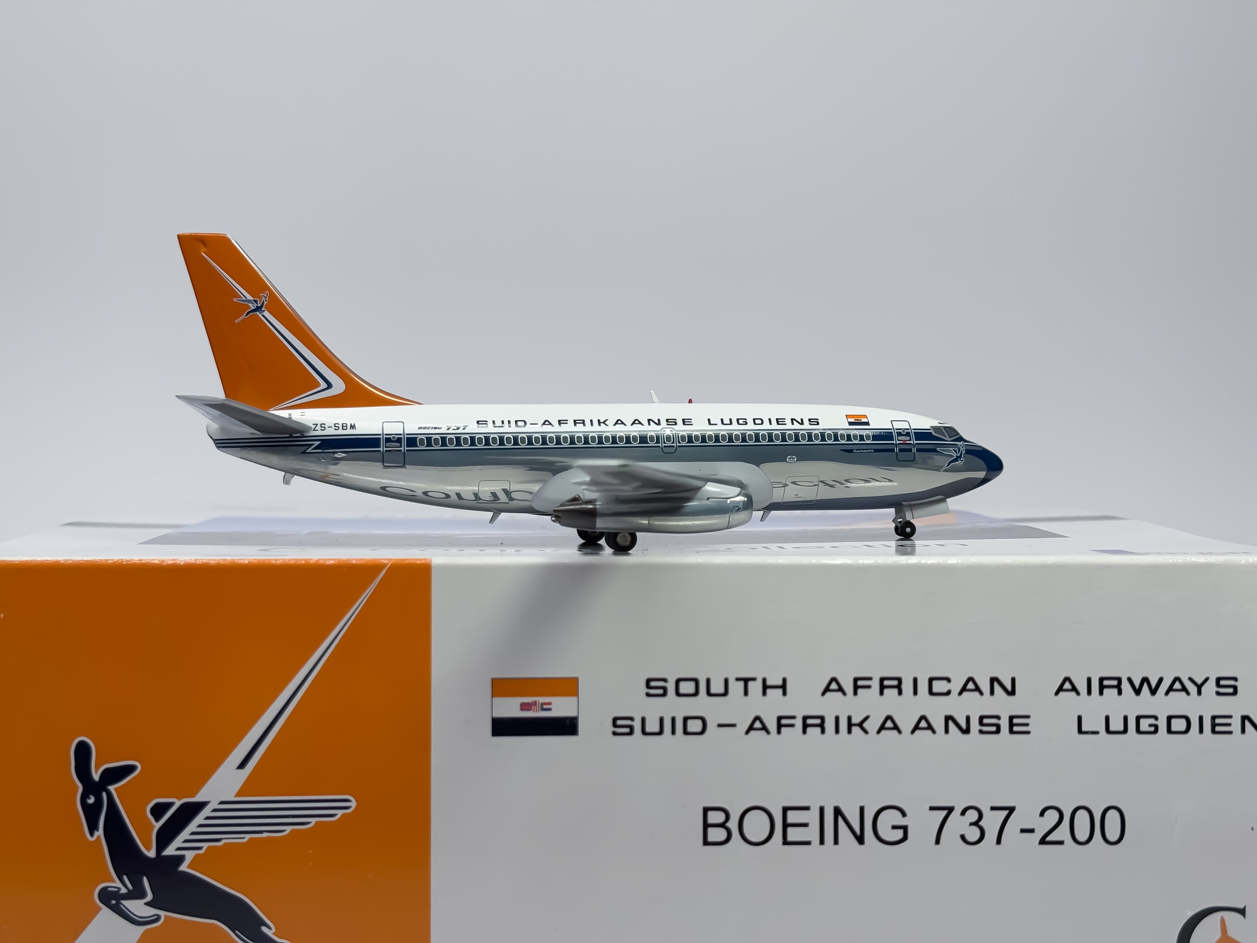 South African Airways Boeing 737-200 1:200 Inflight200 ZS-SBM (IF732008)