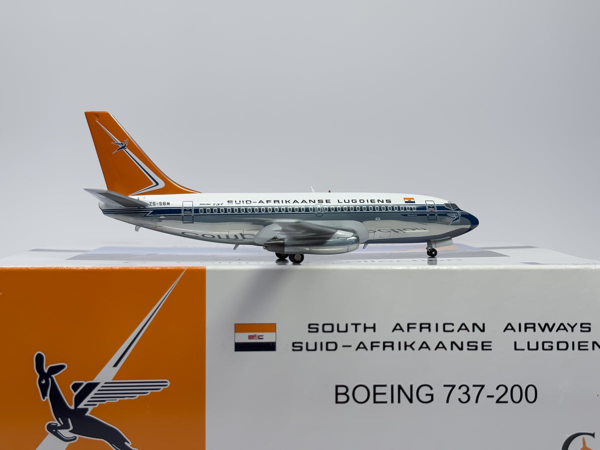 South African Airways Boeing 737-200 1:200 InFlight200 ZS-SBM (IF732008)