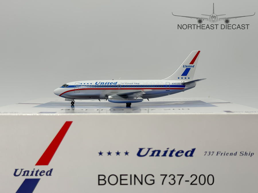 United Airlines Boeing 737-200 1:200 Inflight200 N9032U (IF732009)