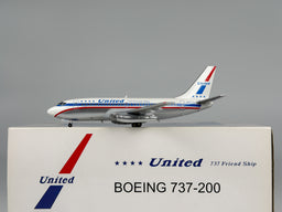United Airlines Boeing 737-200 1:200 Inflight200 N9032U (IF732009)