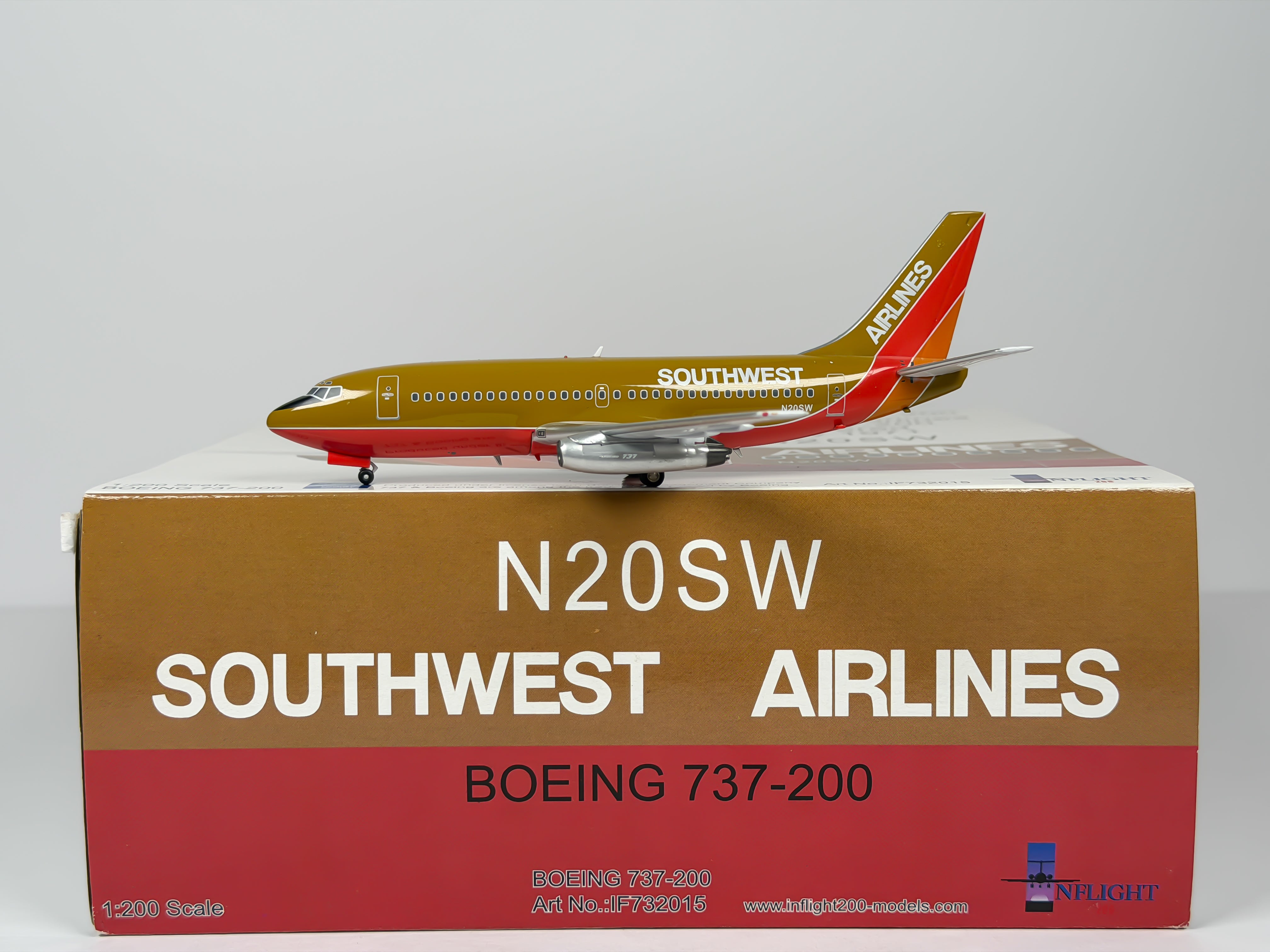 Southwest Airlines Boeing 737-200 1:200 Inflight200 N20SW (IF732015)